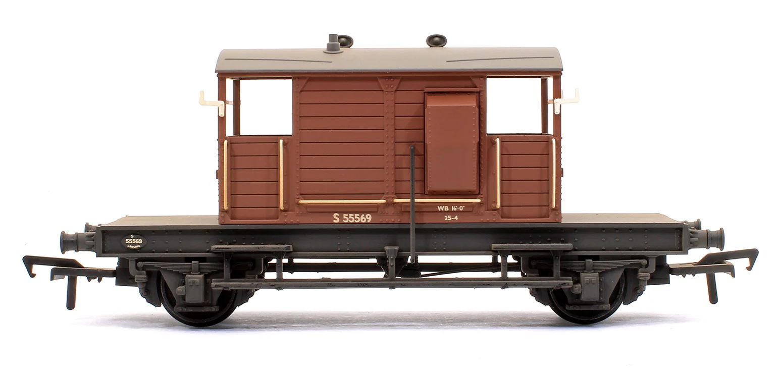 38-402B SR 25T 'Pill Box' Brake Van Right-Hand Duckets BR Bauxite (Early) 55569 - Weathered - Image 4