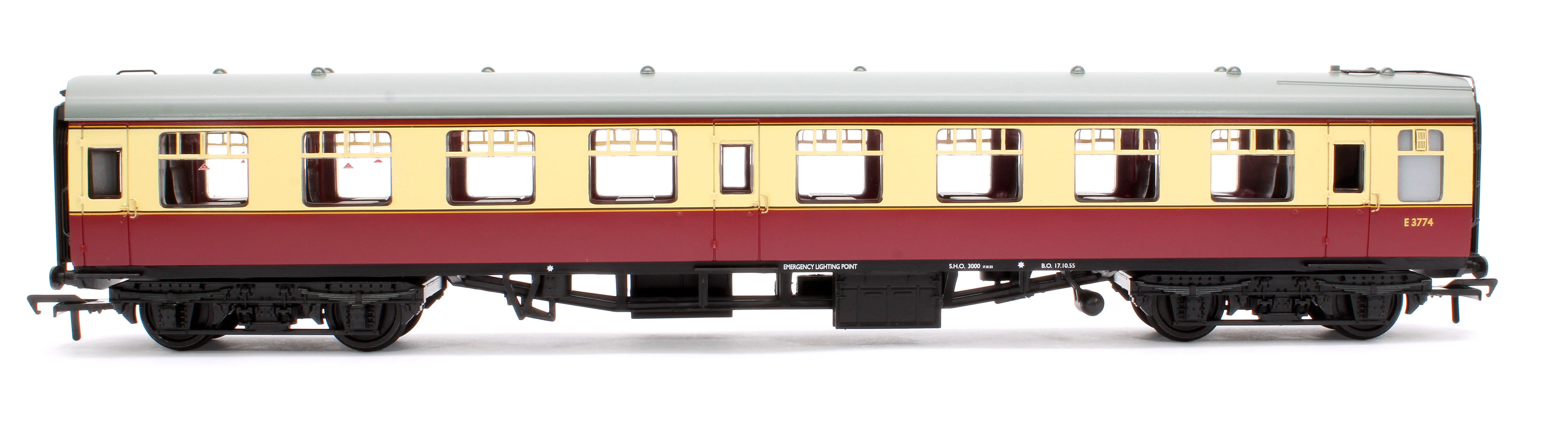 39-052H BR Mk1 TSO Tourist Second Open BR Crimson & Cream No.E3774 - Image 2