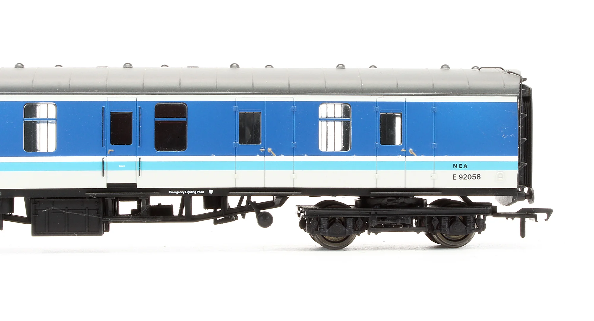 Pre-Owned 39-181 BR MK1 Full Brake Coach NEA Regional Railways 'E 92058' - Image 3