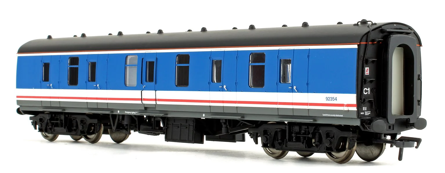 39-188 BR MK1 BG Full Brake Network SouthEast Coach No.92354 - Image 2