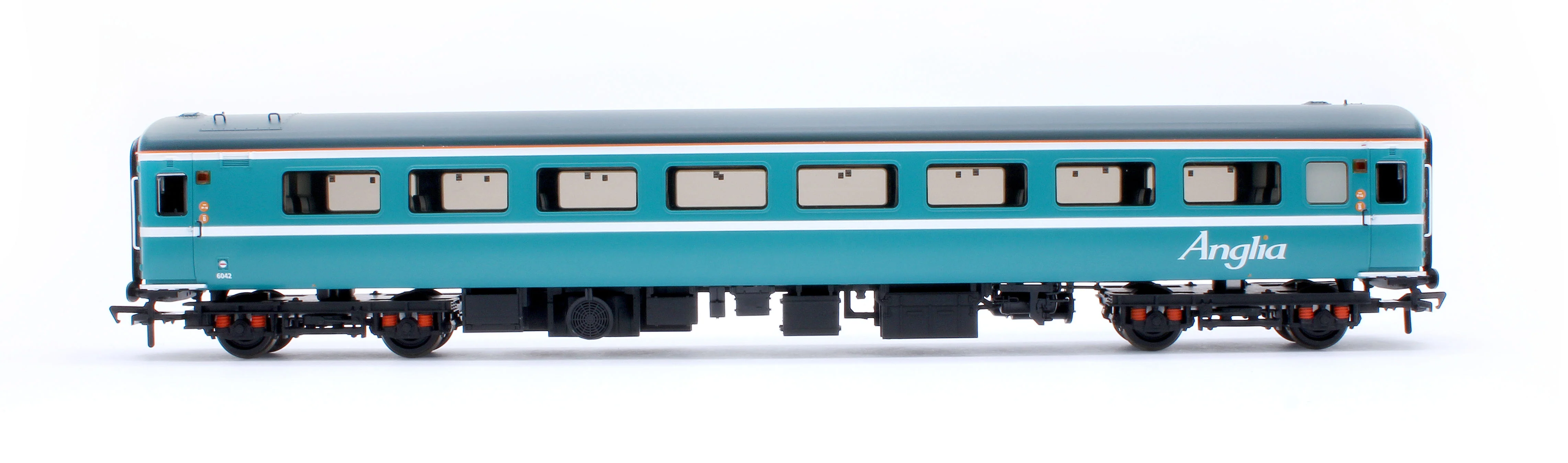 39-676 BR Mk2F TSO Tourist Second Open Anglia No.5921 - Image 2