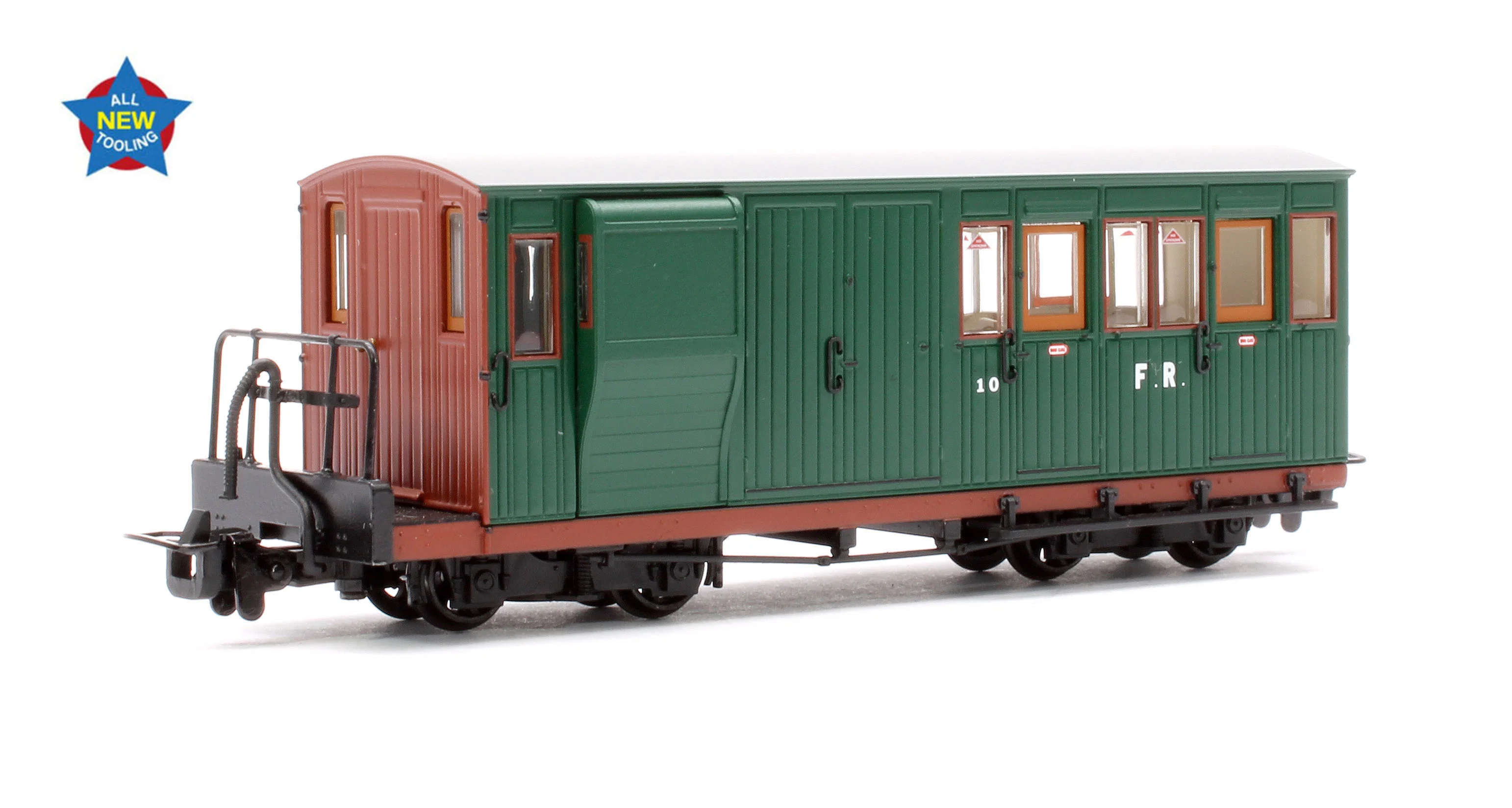 394-080 Ffestiniog Railway Brake Third No. 10 FR Green with Red Ends