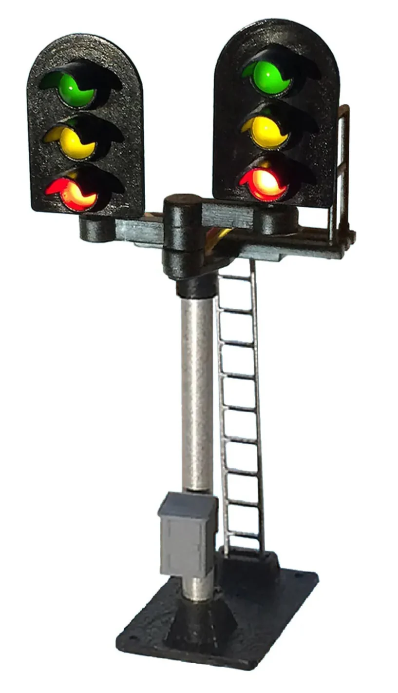 B584 3 Aspect (R/Y/G) Platform Stepped T Junction Round Head Signal