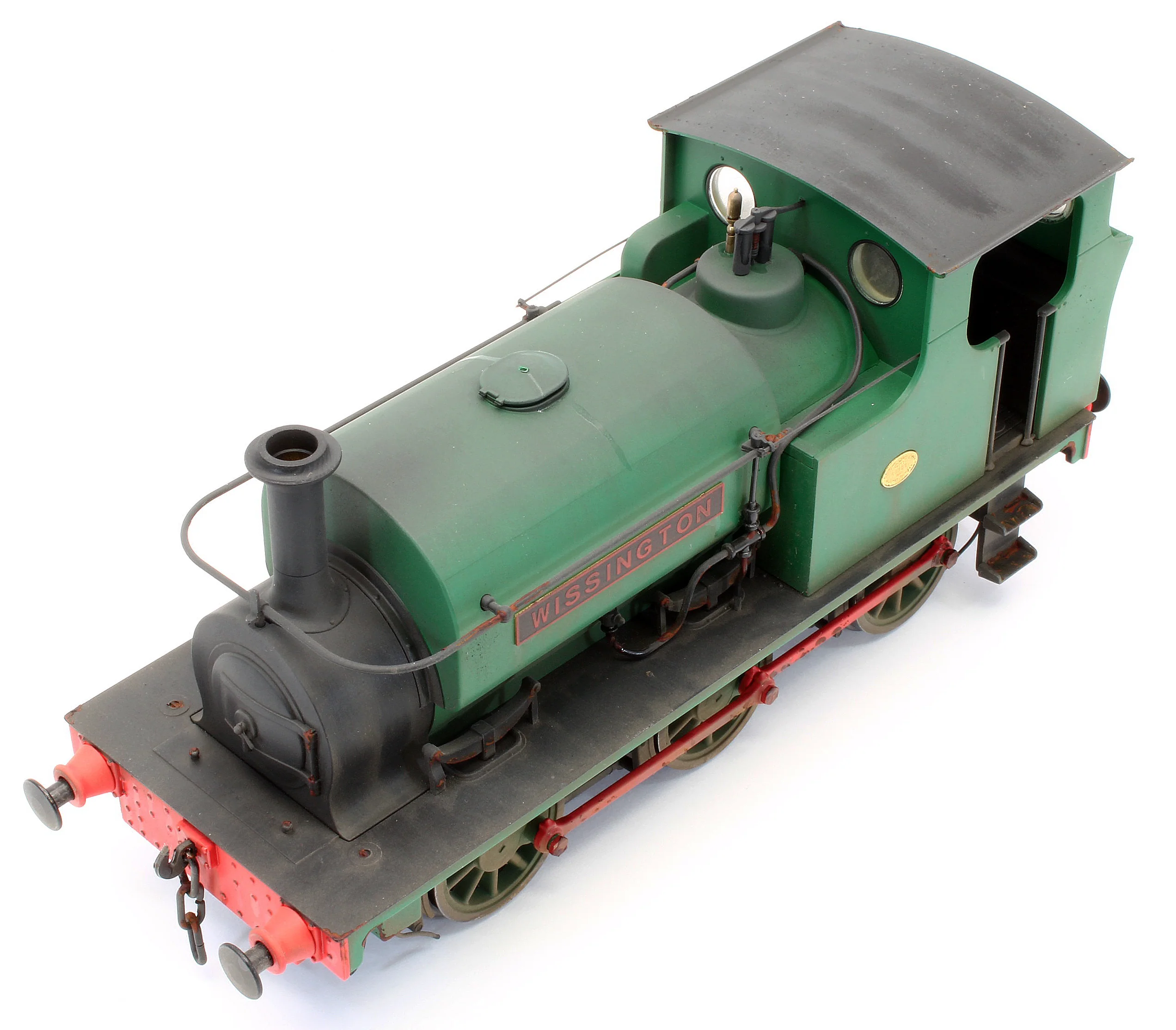 E85705HW Bespoke Weathered Hudswell Clarke 'Wissington' 0-6-0 Tank Green Steam Locomotive - Heavy Finish, Nameplate Added, Works Plate Added - Image 11