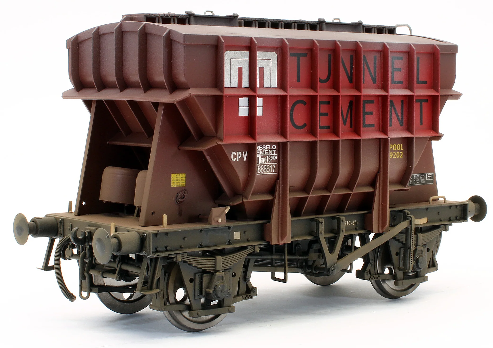 E3002UMW Bespoke Weathered Presflo Wagon 'Tunnel Cement' Bauxite B888617 - Medium Finish, Renumbered - Image 3