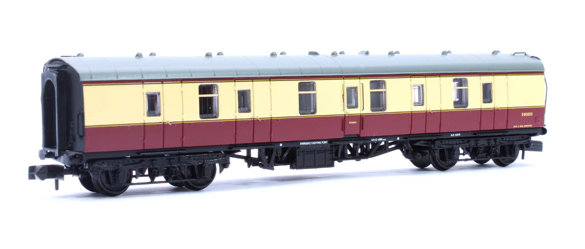 374-035B BR Mk1 BG Brake Gangwayed BR Crimson & Cream No.80803 - Image 3