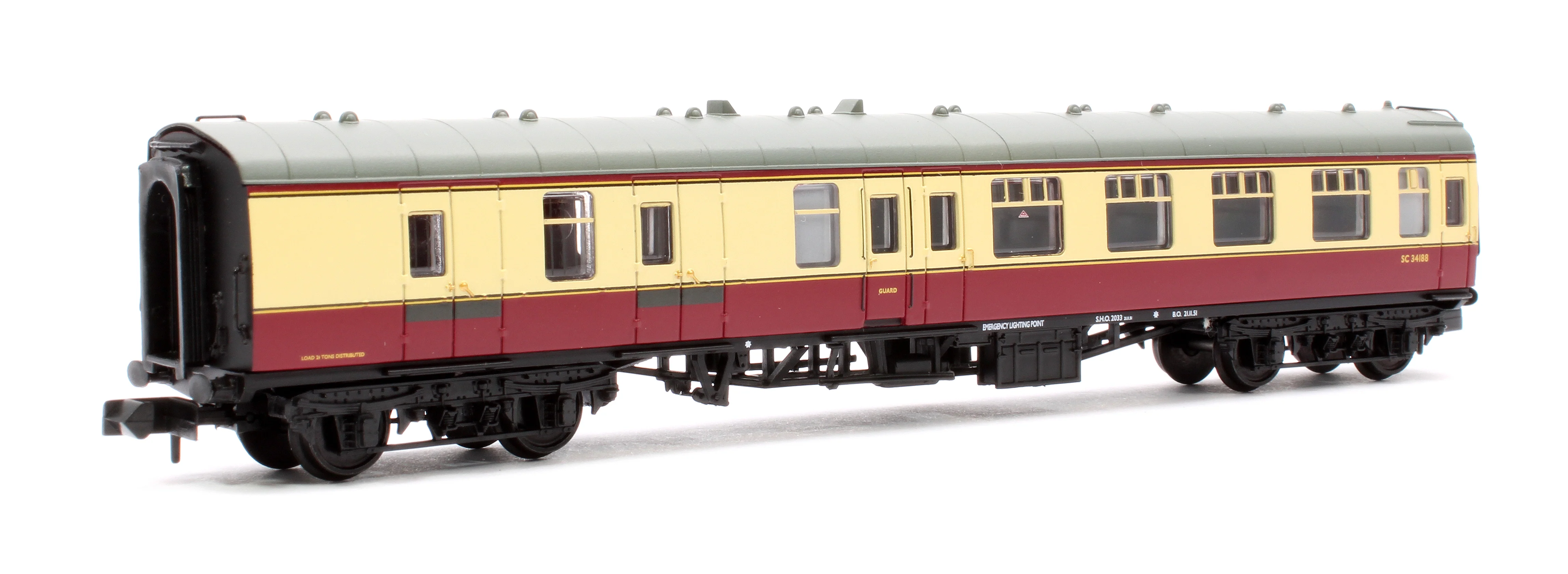 374-185D BR Mk1 BSK Brake Second Corridor BR Crimson & Cream No.SC34188
