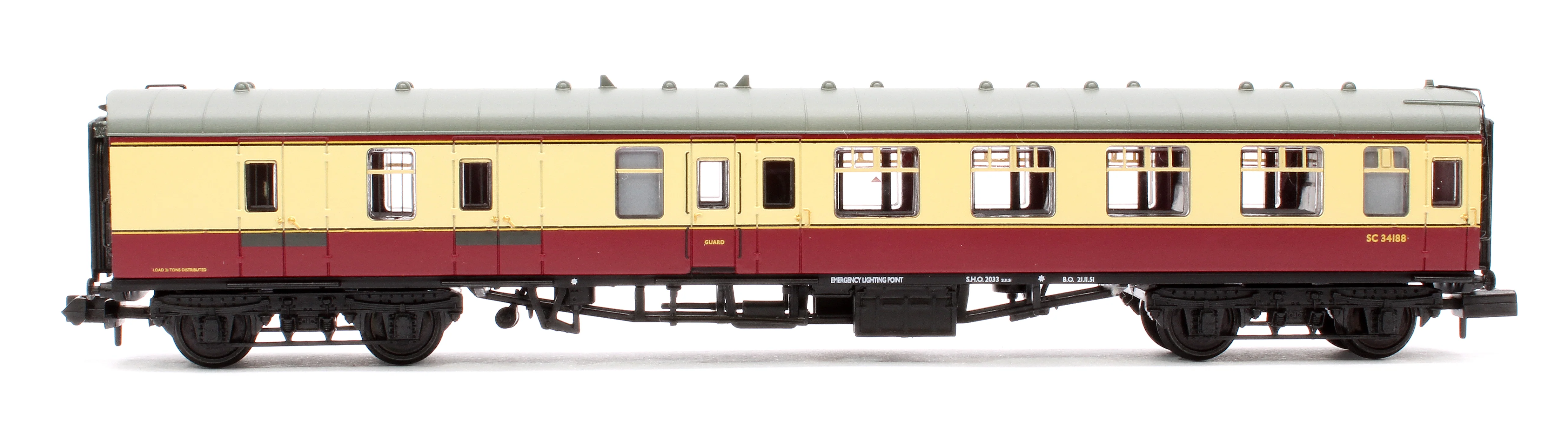 374-185D BR Mk1 BSK Brake Second Corridor BR Crimson & Cream No.SC34188 - Image 2