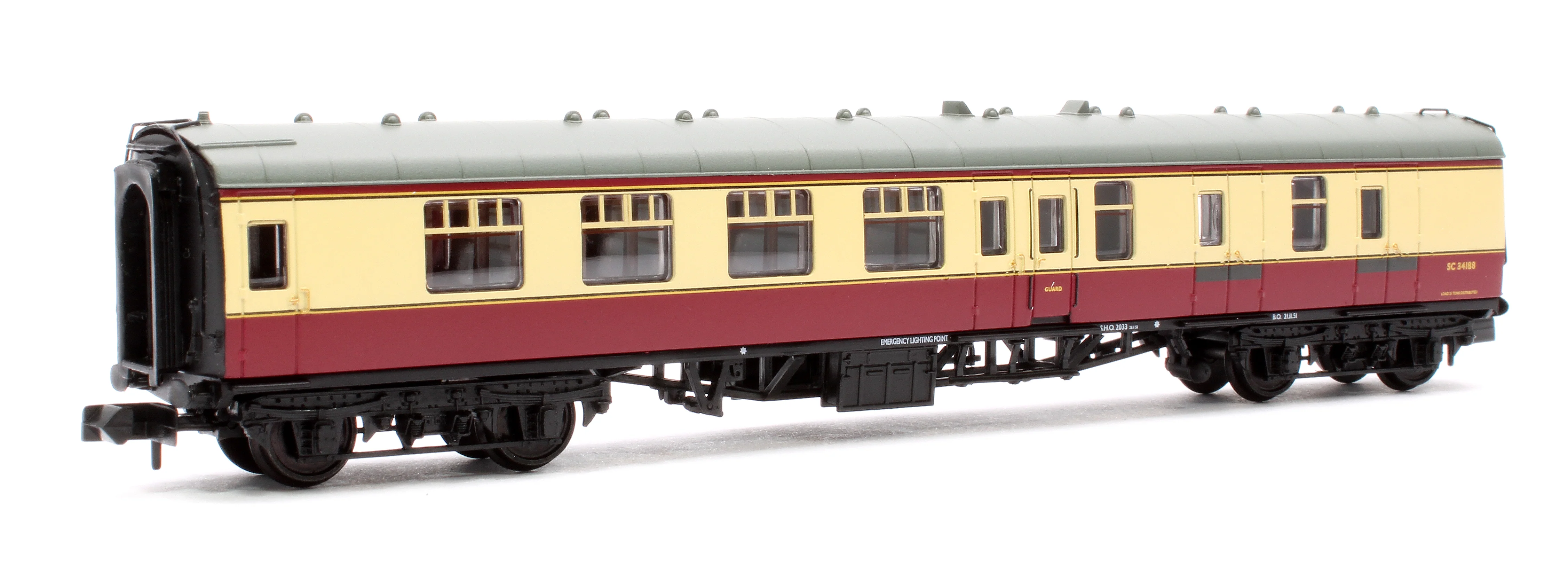 374-185D BR Mk1 BSK Brake Second Corridor BR Crimson & Cream No.SC34188 - Image 3
