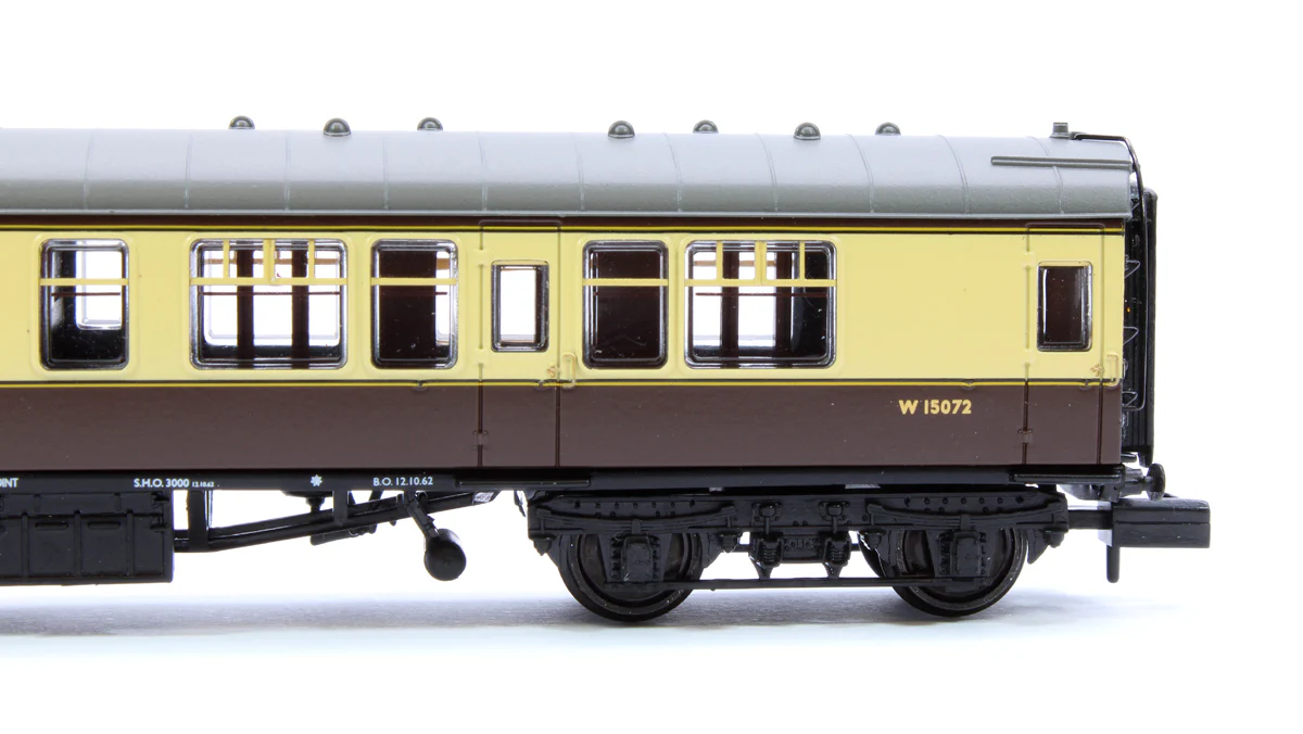 374-256C BR Mk1 CK Composite Corridor BR (WR) Chocolate & Cream No.W15072 - Image 4