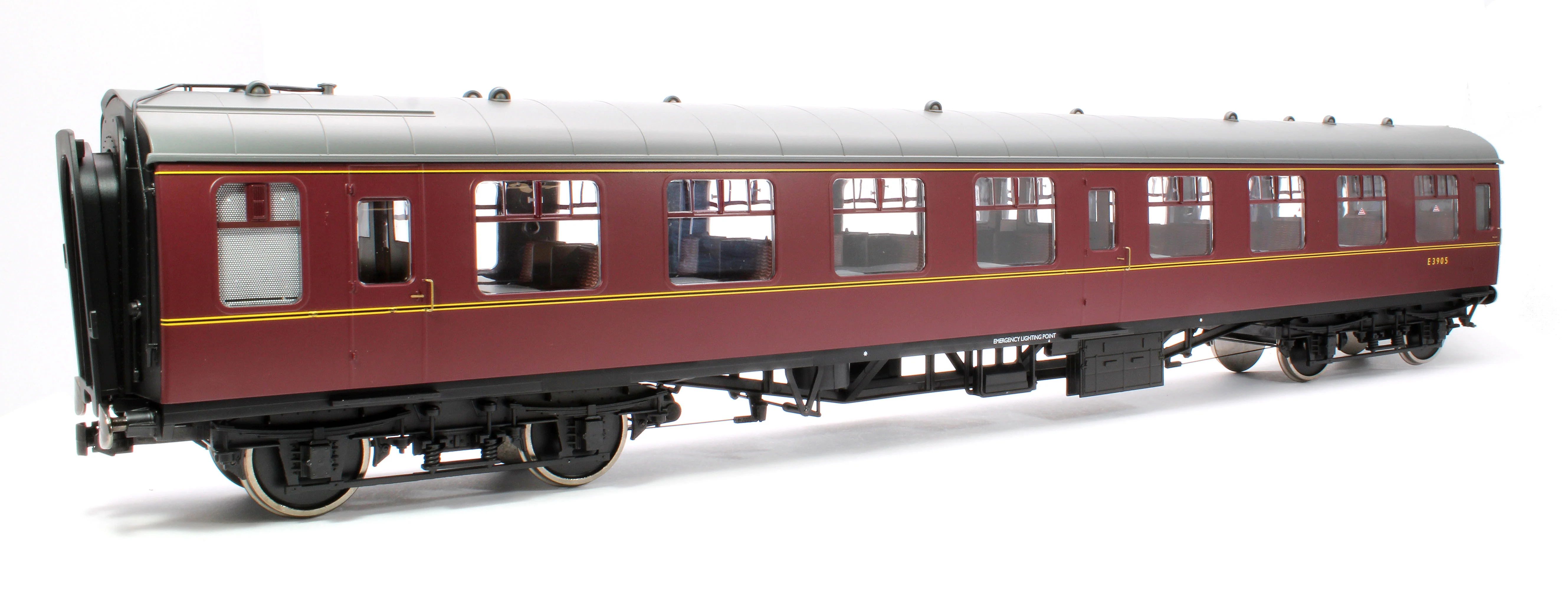 7P-001-609D BR Mk1 Maroon SO E3905 with Window Beading - DCC Fitted