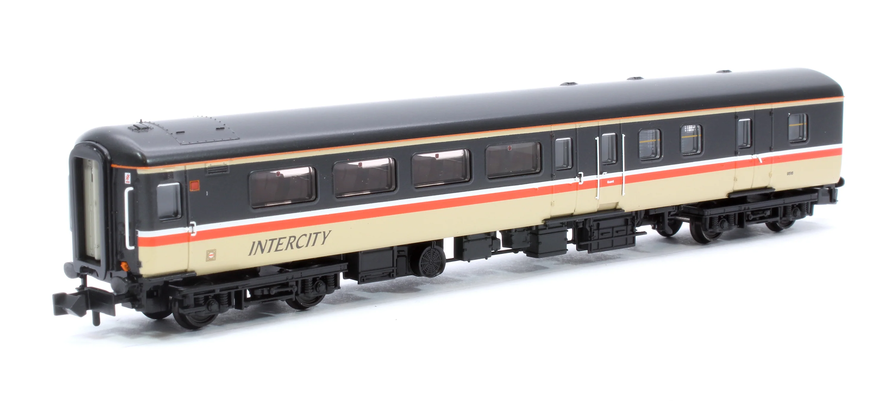 374-693A BR Mk2F BSO Brake Second Open BR InterCity (Swallow) No. 9516