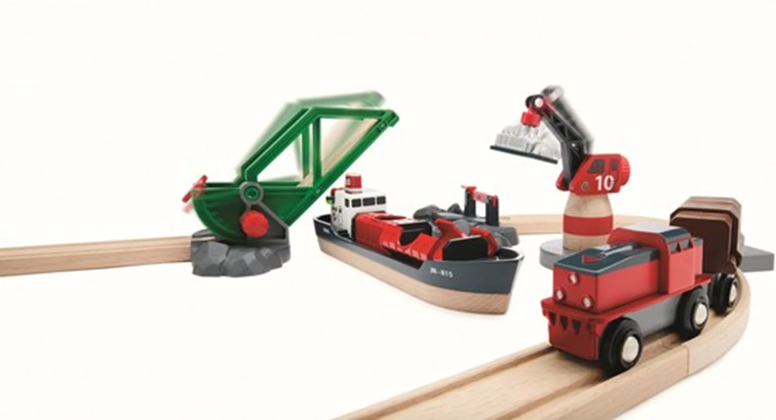 33061 BRIO WORLD - Cargo Harbour Set - Image 4