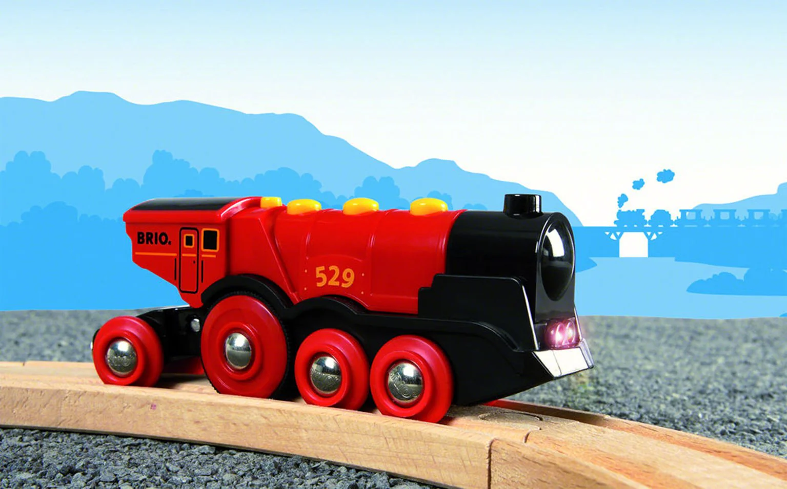 33592 BRIO World - Mighty Red Action Locomotive - Image 4