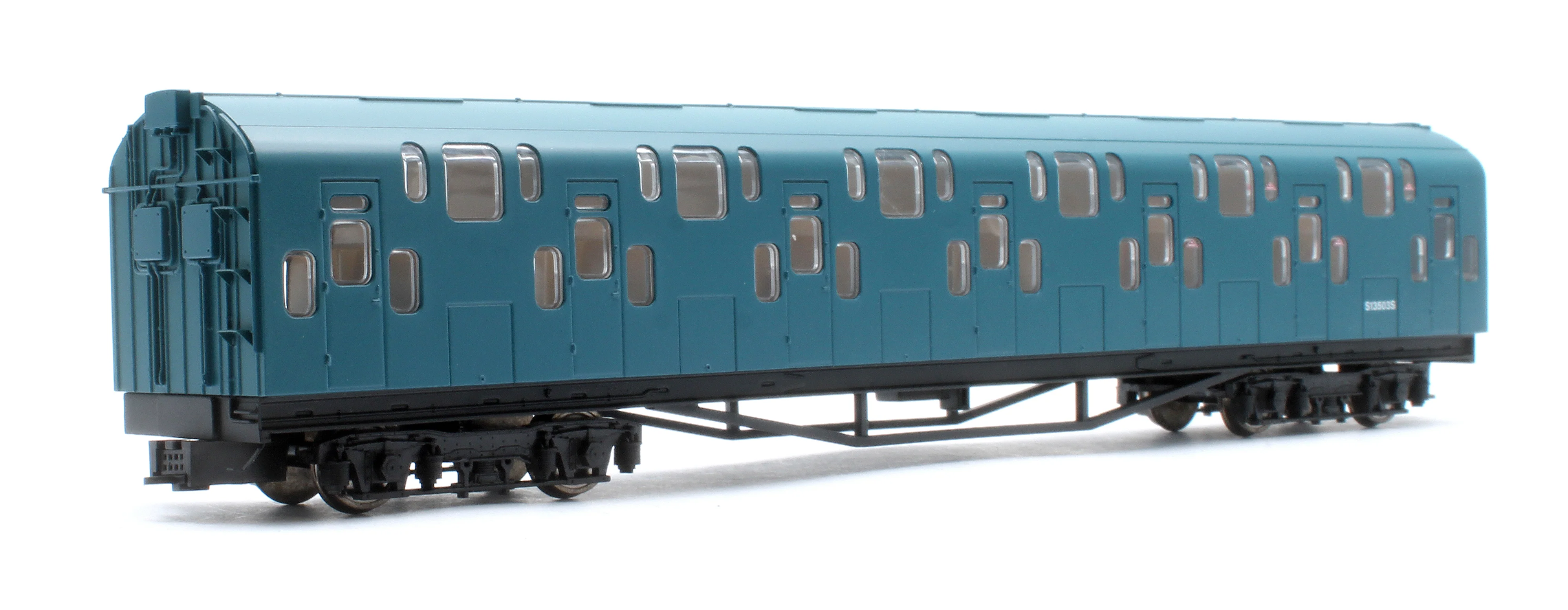 KRM-4DD-OO-R-2-B Bulleid Class 4DD Double Decker 4 Car EMU 4002/4902 BR Blue with Full Yellow Ends - Image 5