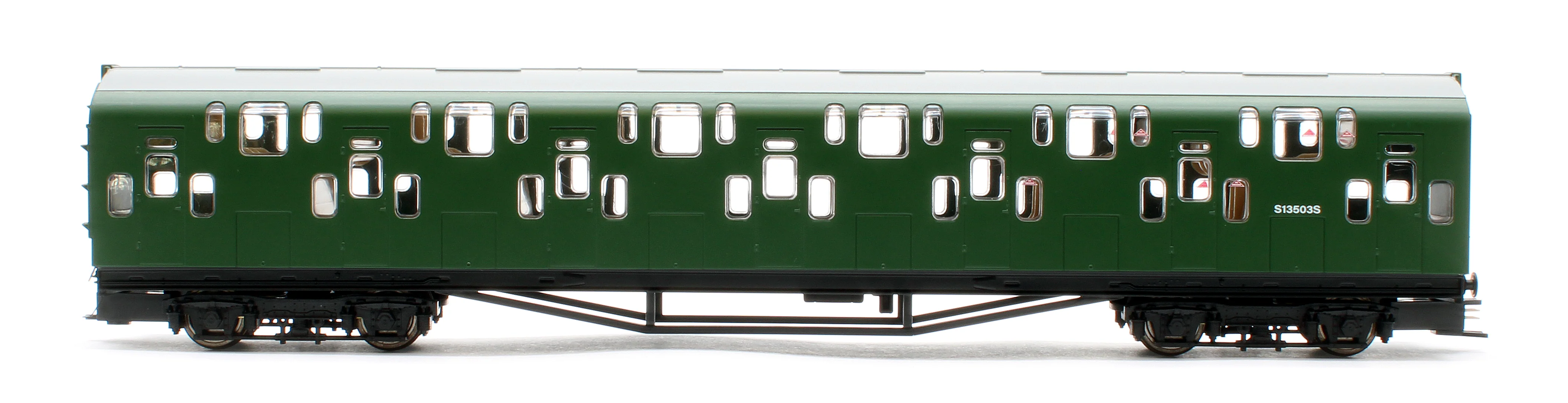 KRM-4DD-OO-F-2-G1 Bulleid Class 4DD Double Decker 4 Car EMU 4002/4902 BR Green with Small Yellow Ends - DCC Fitted - Image 6