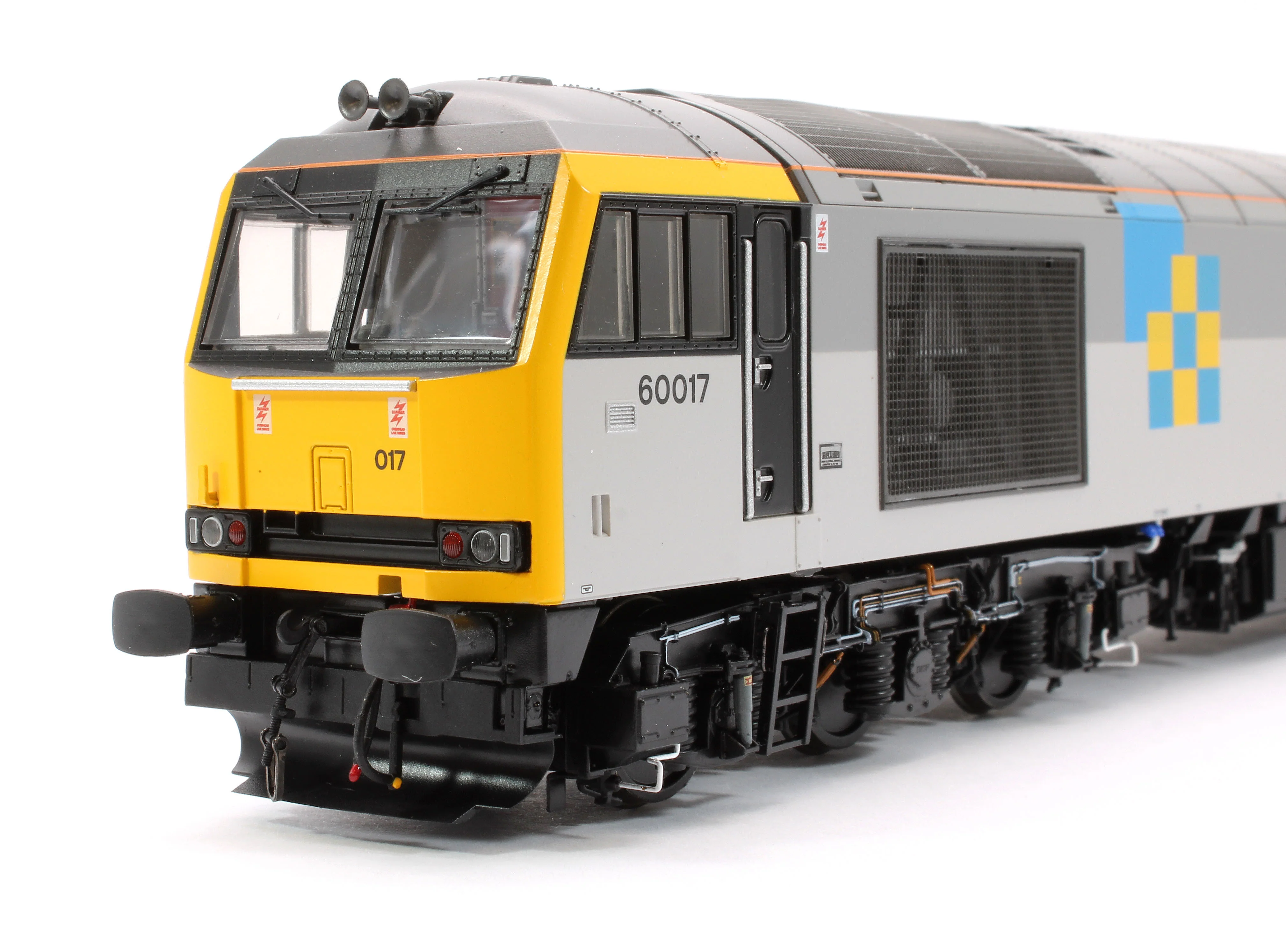CM-60017-TGCN Class 60 017 “Arenig Fawr” Triple Grey Construction Diesel Electric Locomotive - Image 10