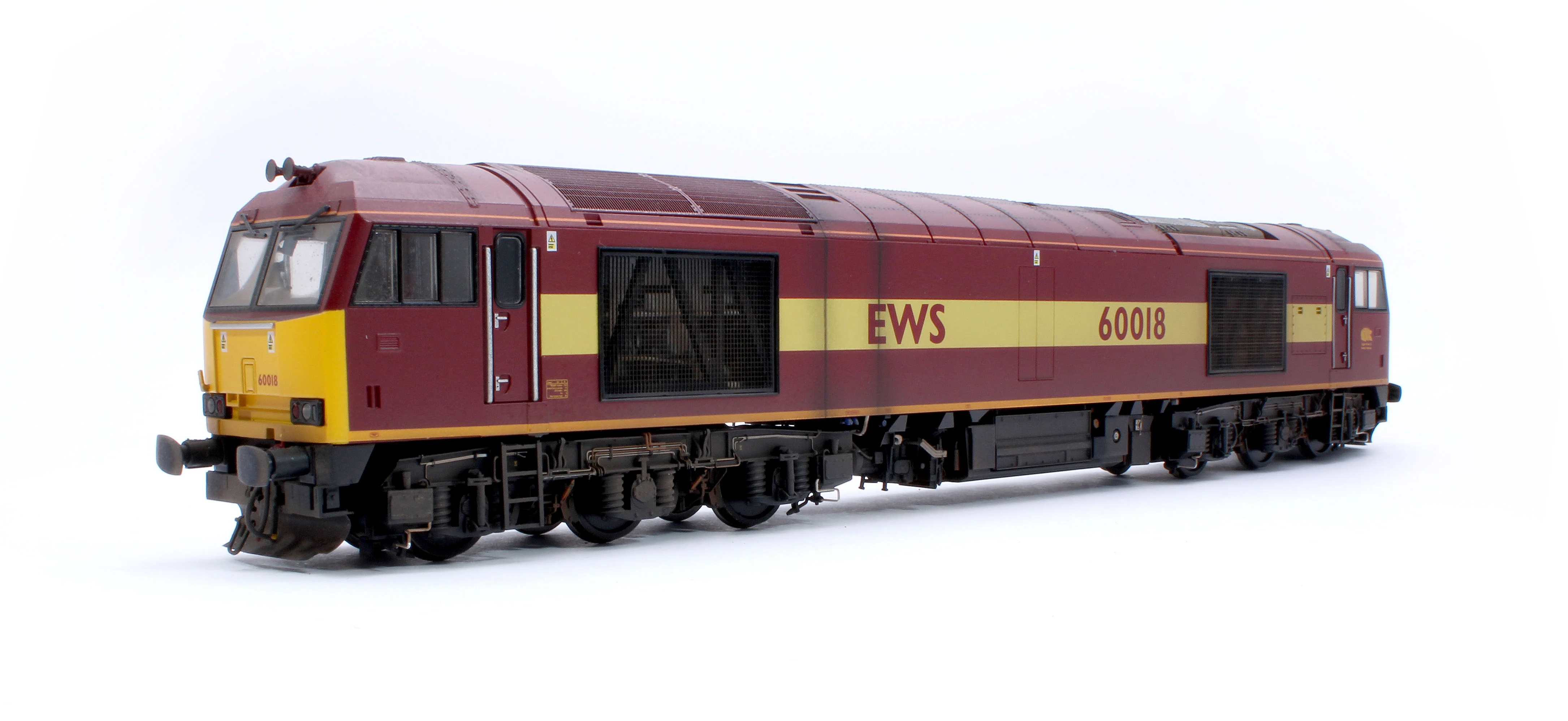 CM-60018-EWSW Highly Detailed Premium Weathered Class 60 018 EWS Diesel Electric Locomotive - Image 3