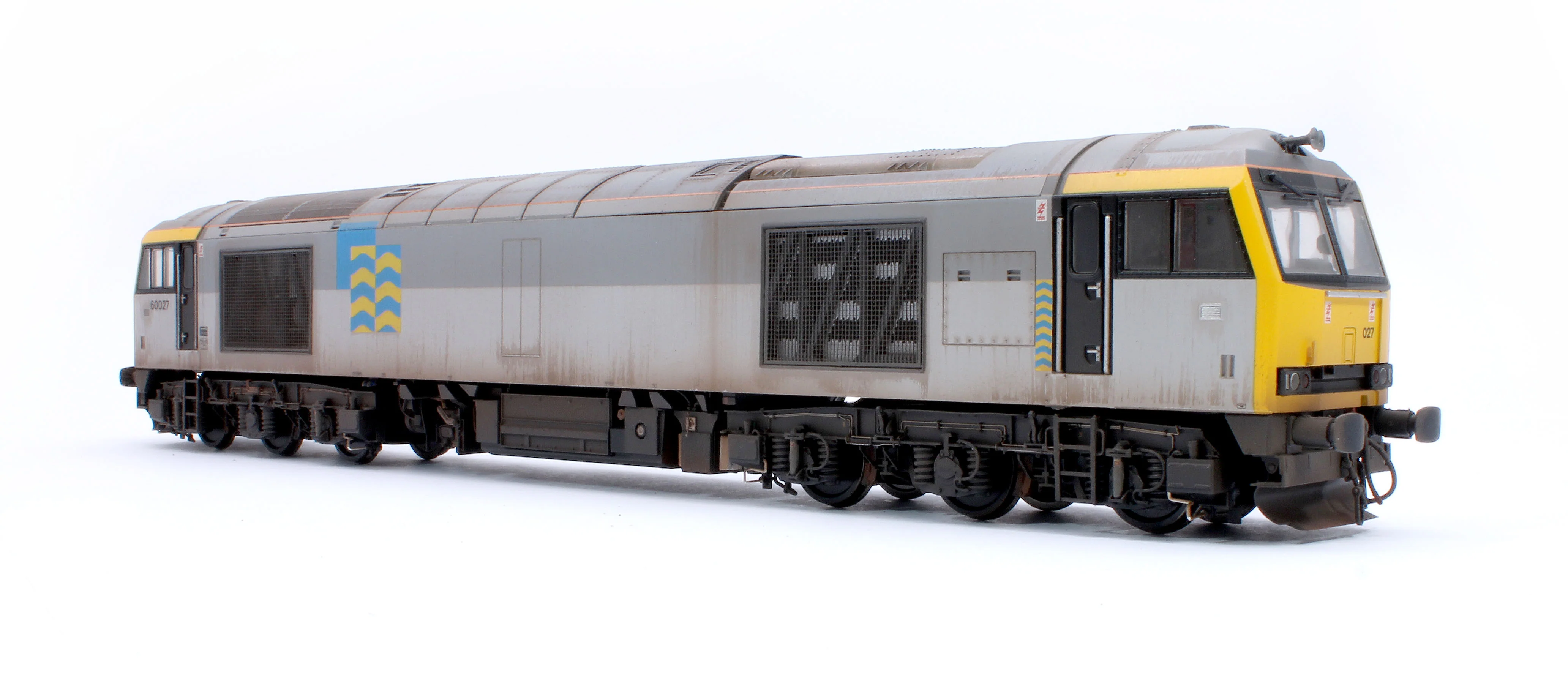 CM-60027-TGPW Highly Detailed Premium Weathered Class 60 027 “Joseph Banks” Triple Grey Petroleum Diesel Electric Locomotive - Image 4