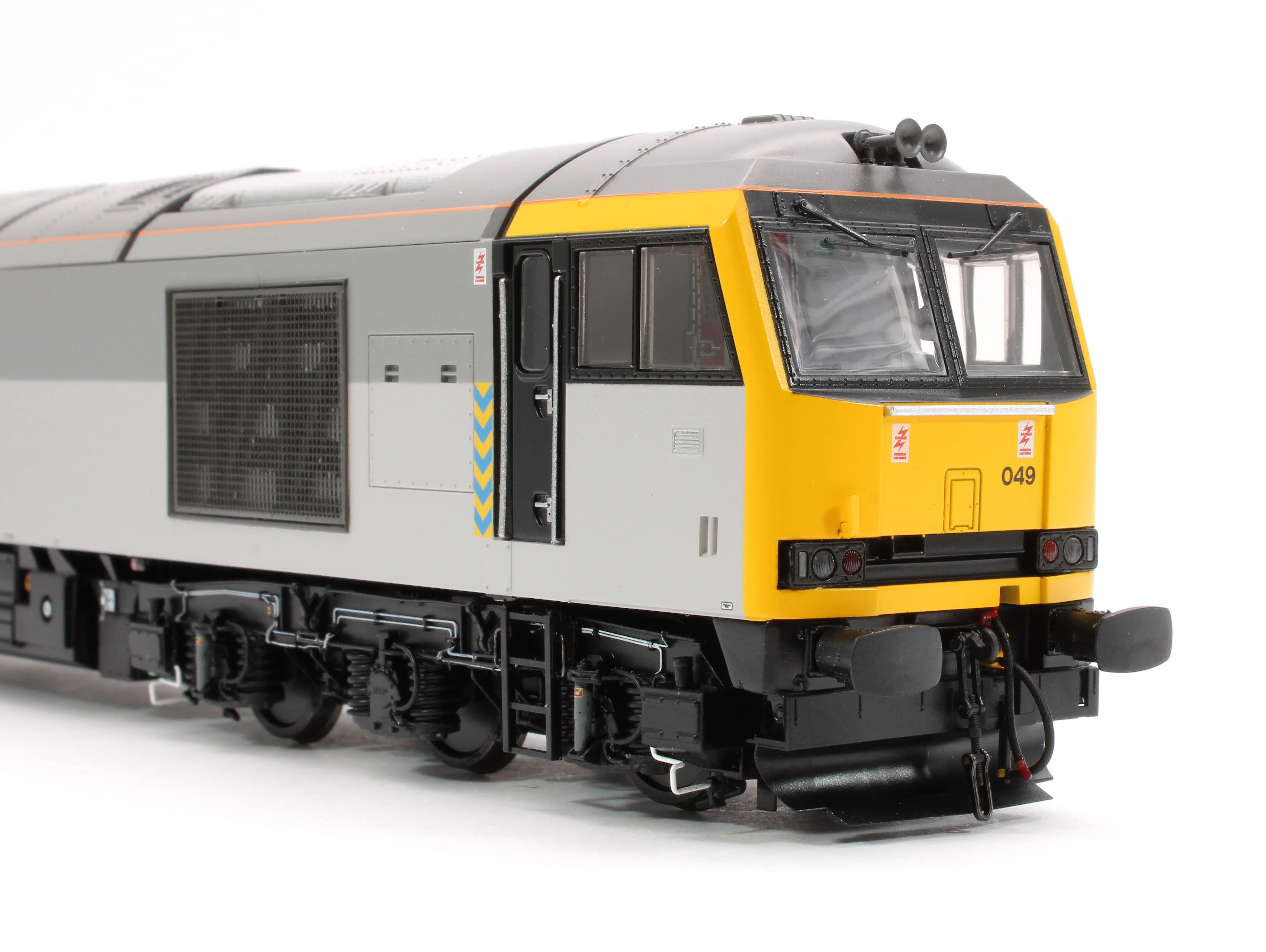 CM-60049-TGM-SOUND Class 60 049 “Scafell” Triple Grey Metals Diesel Electric Locomotive - DCC Sound - Image 11