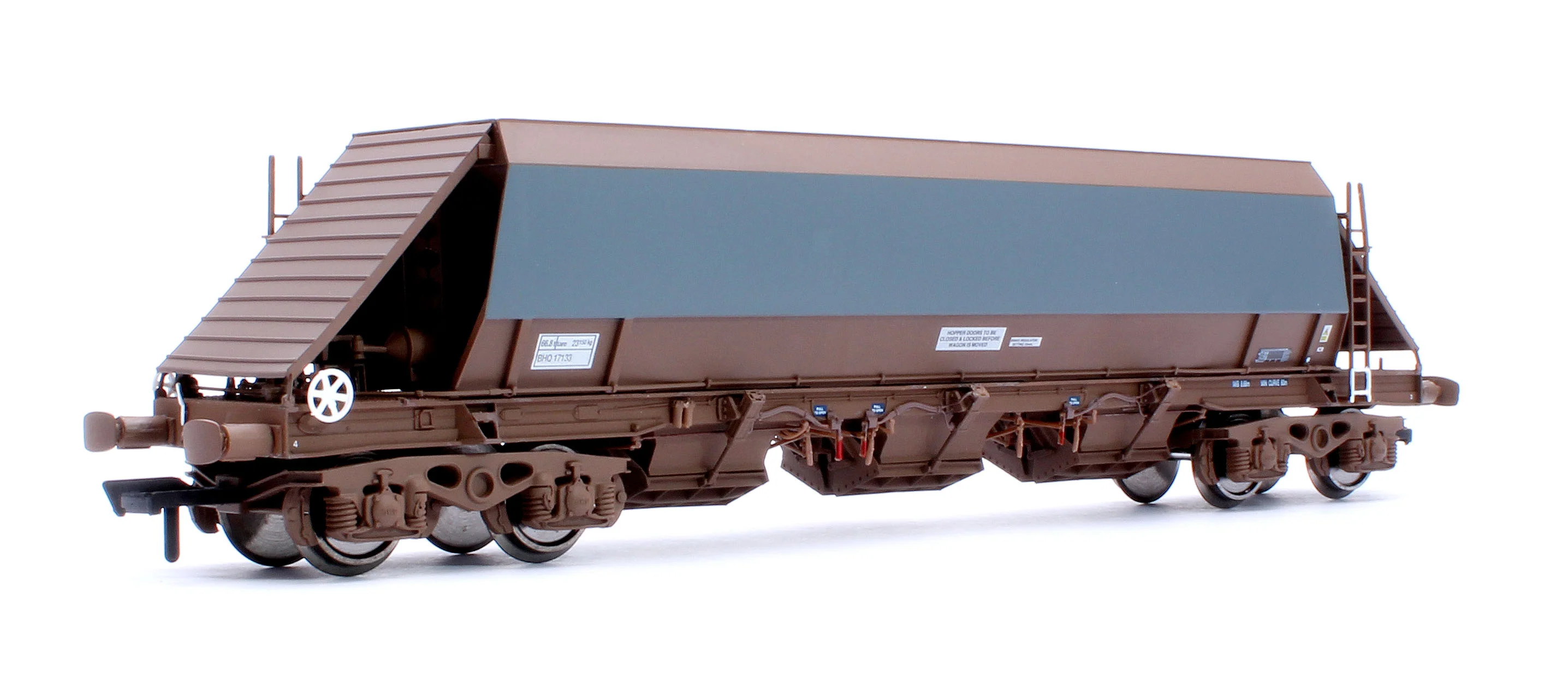 CM_JG010B_(MU)_TP_(A) Modern Unbranded (Grey) Bardon PHA/JGA Hopper Wagon - Weathered (Triple Pack) - Image 6