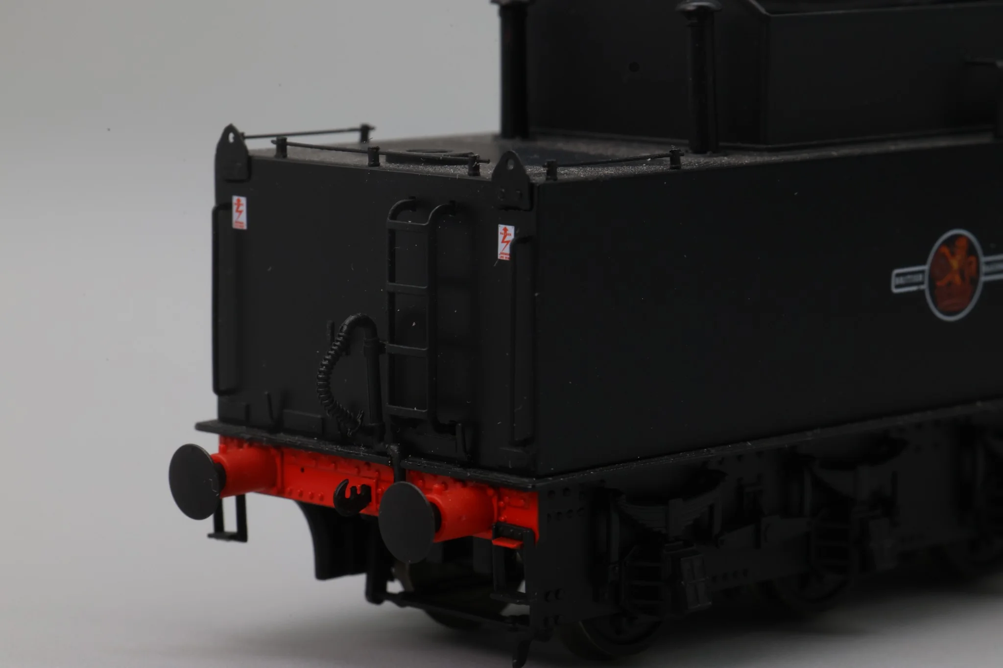 C1006A WD Austerity 2-10-0 BR Black Late Crest No.90755 Steam Locomotive - Image 4