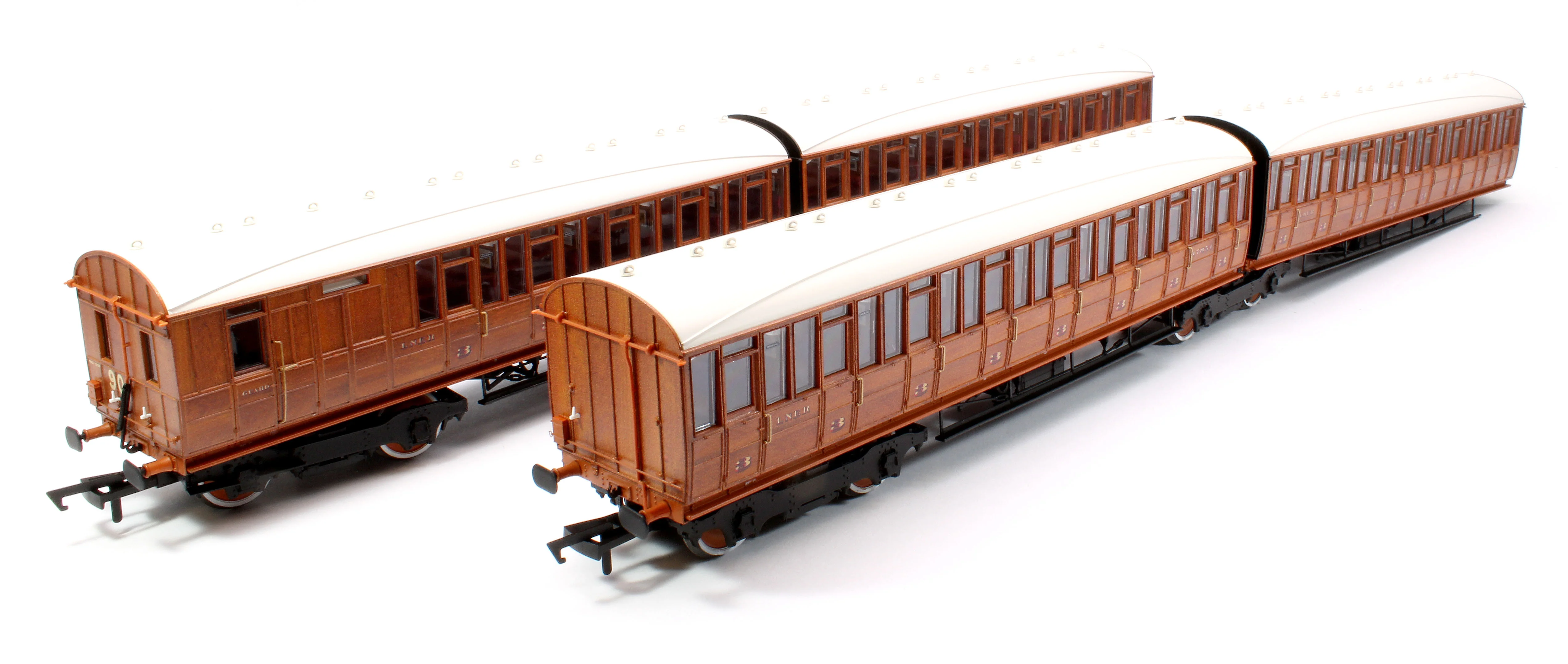 C2000A Quad Art Set No. 90A LNER Teak 4 Coach Pack