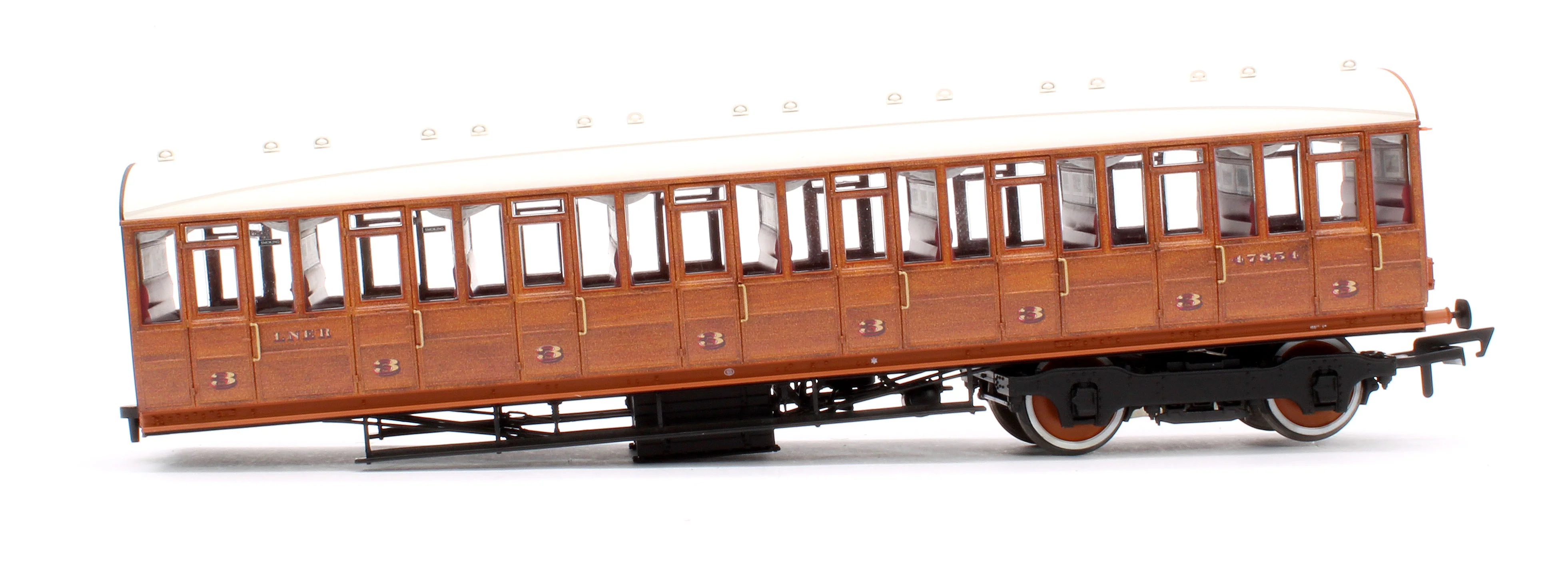 C2000A Quad Art Set No. 90A LNER Teak 4 Coach Pack - Image 10