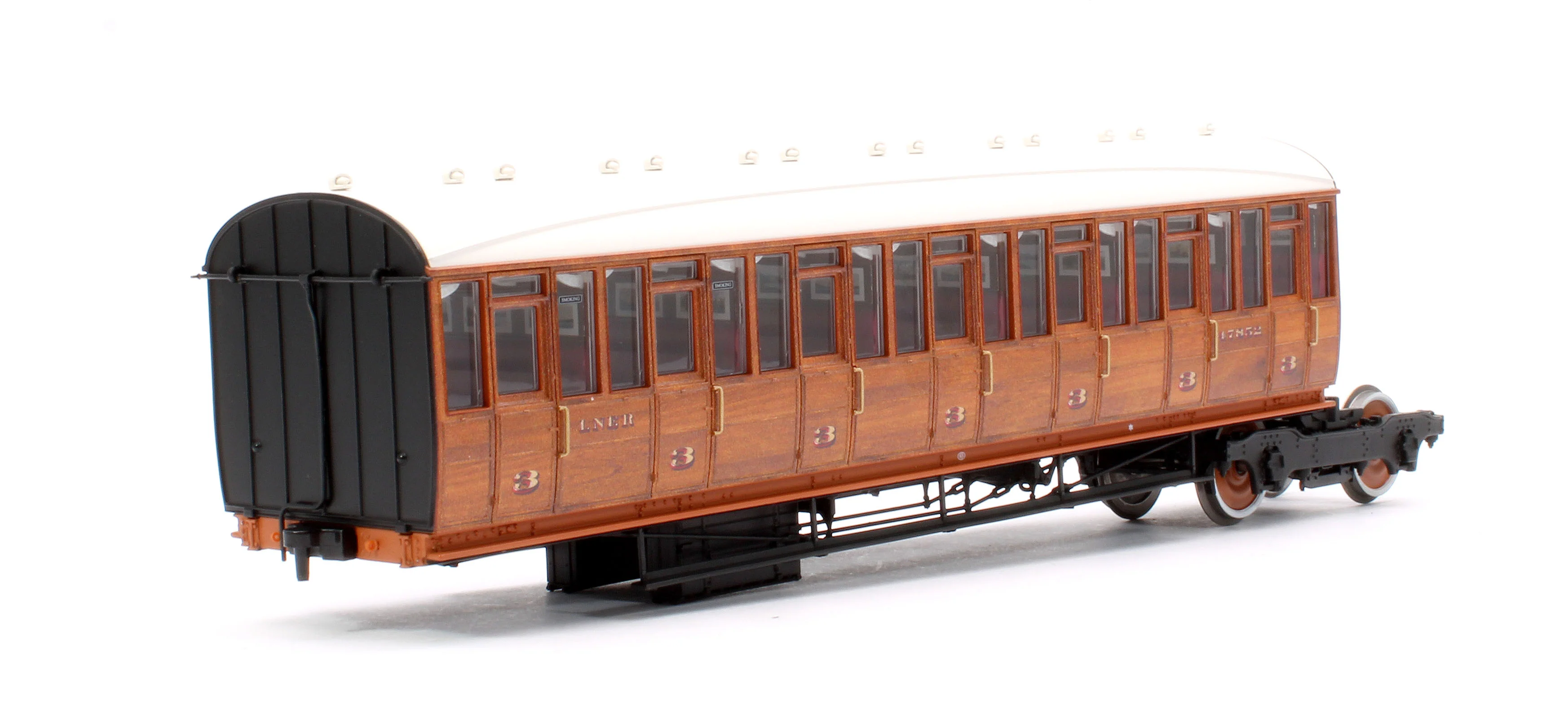 C2000A Quad Art Set No. 90A LNER Teak 4 Coach Pack - Image 5