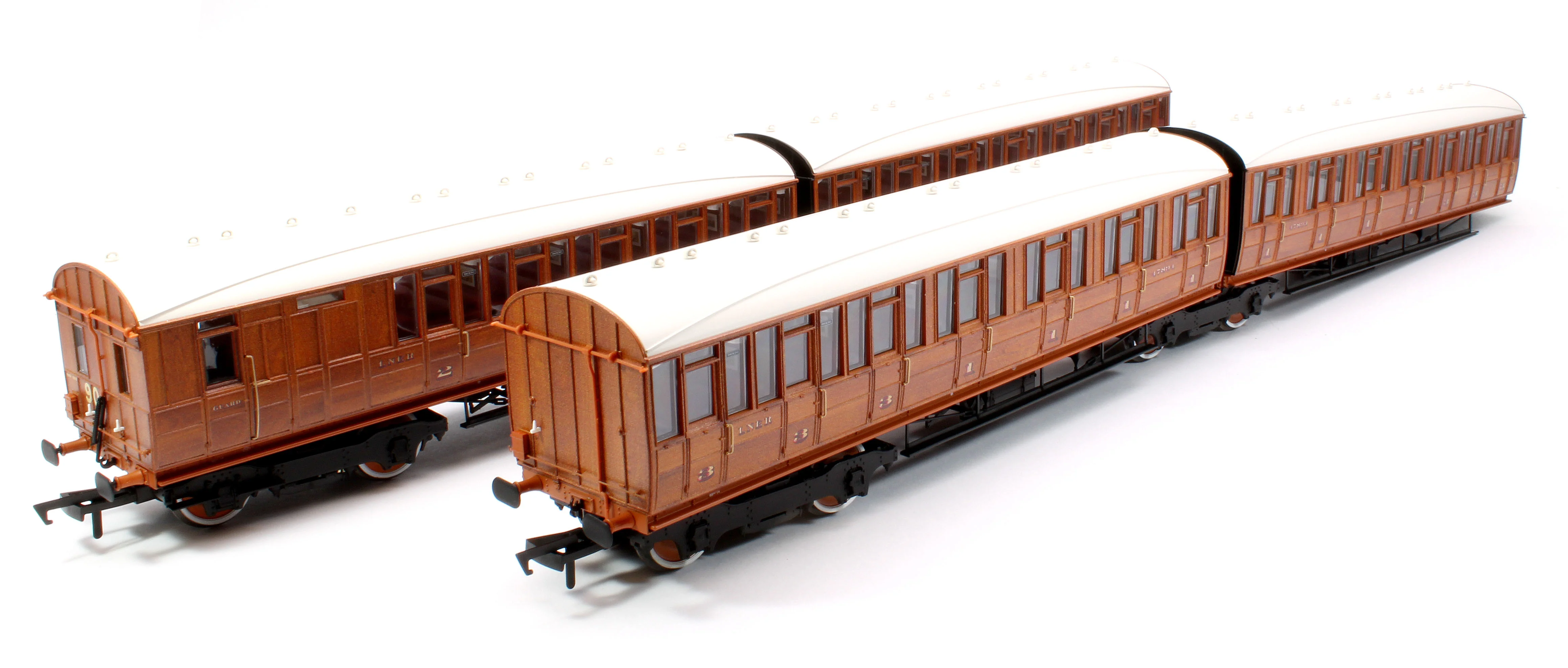 C2000B Quad Art Set No. 90B LNER Teak 4 Coach Pack