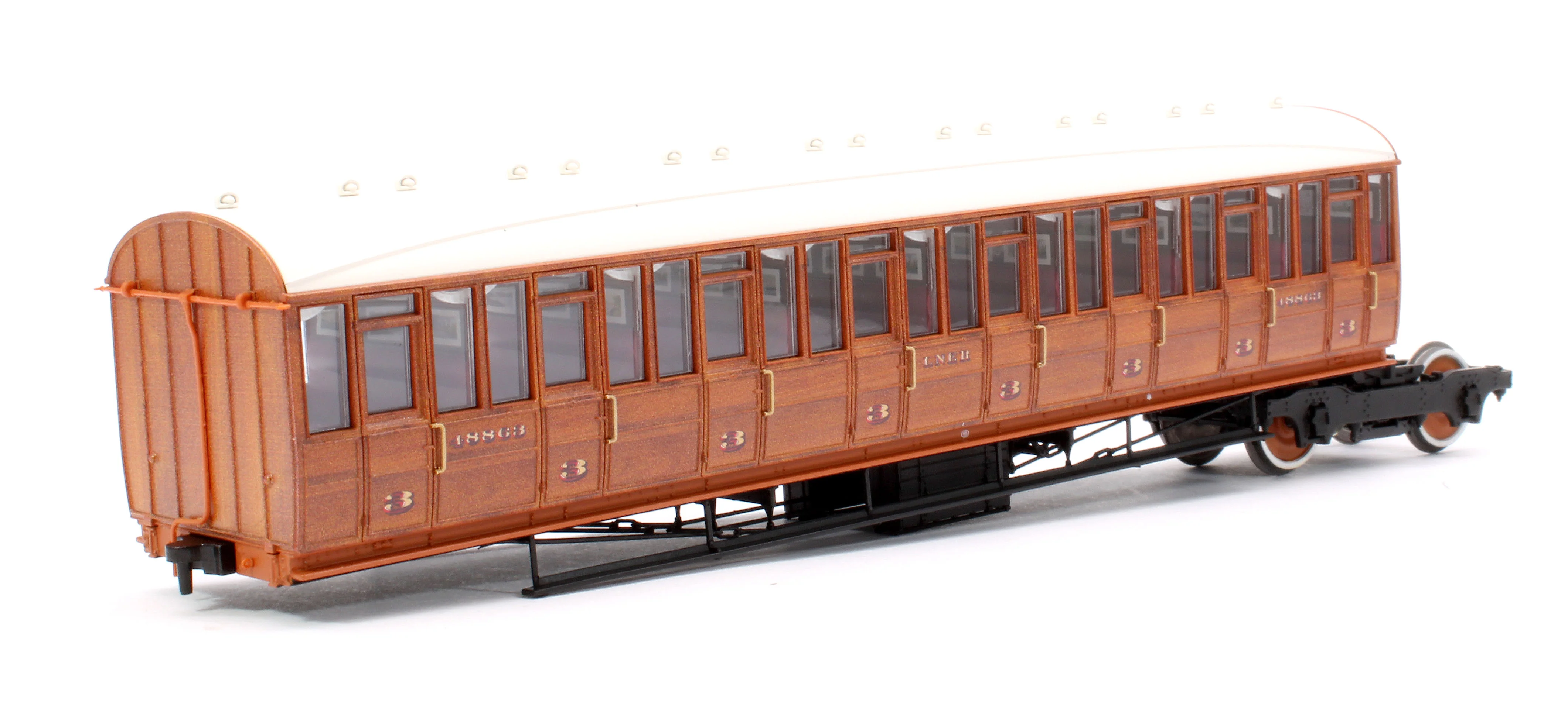 C2001A Quad Art Set No. 74A LNER Teak Preserved Set 4 Coach Pack - Image 7