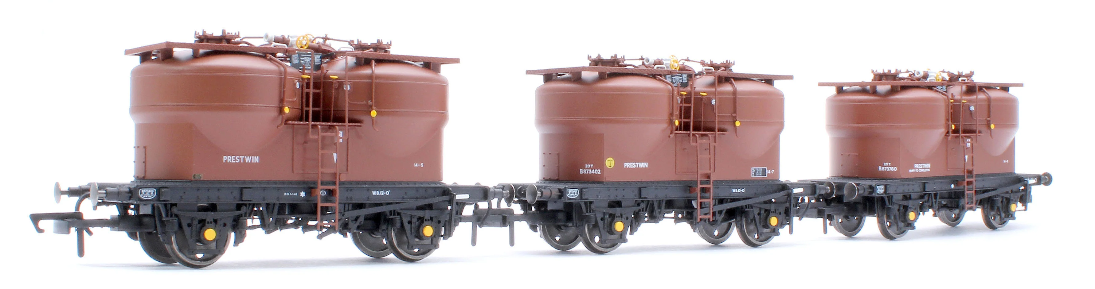 C3041 Set of 3 Prestwin Silo Wagons in BR Bauxite - Pre TOPS