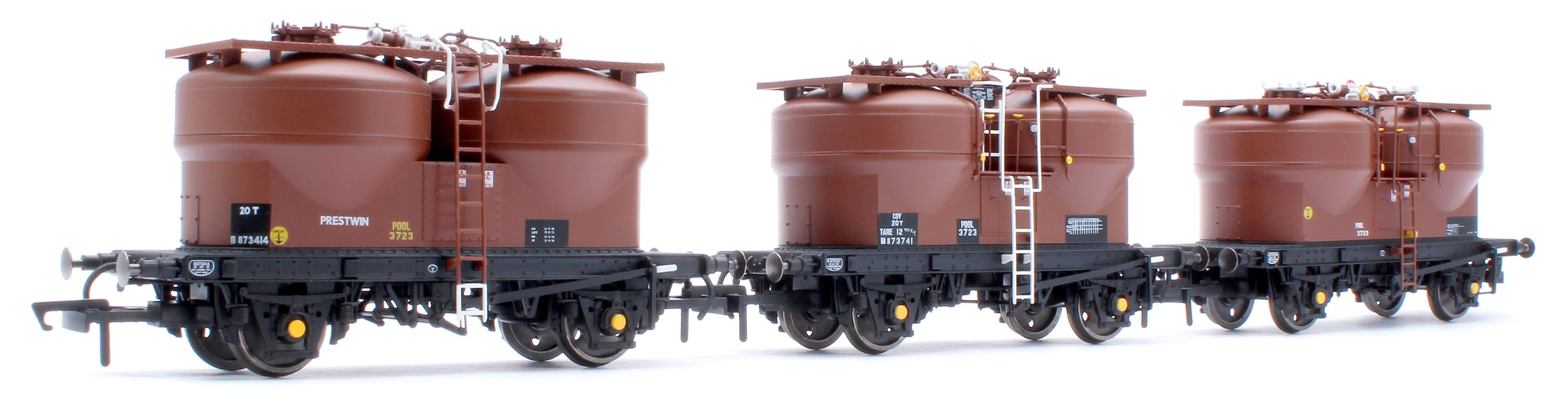 C3042 Set of 3 Prestwin Silo Wagons in BR Bauxite - TOPS