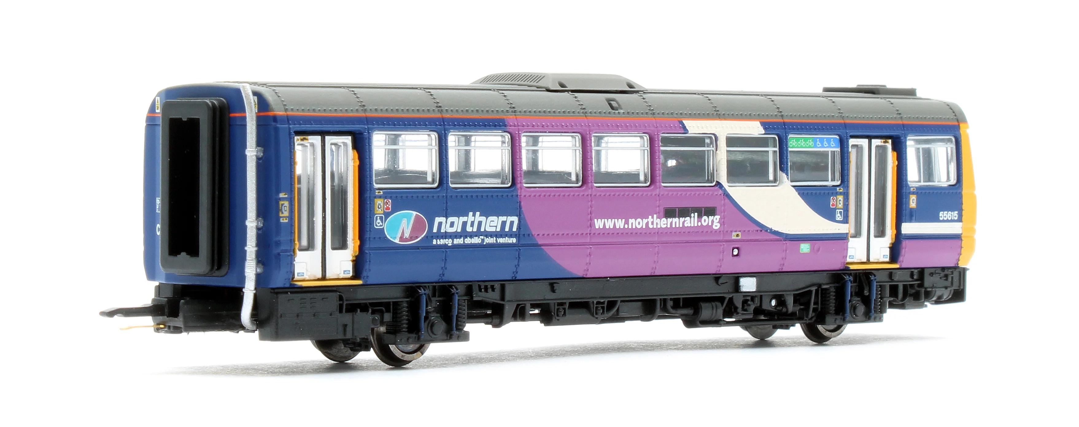 2D-142-006 Class 142 Northern Rail 142024 DMU - Image 5