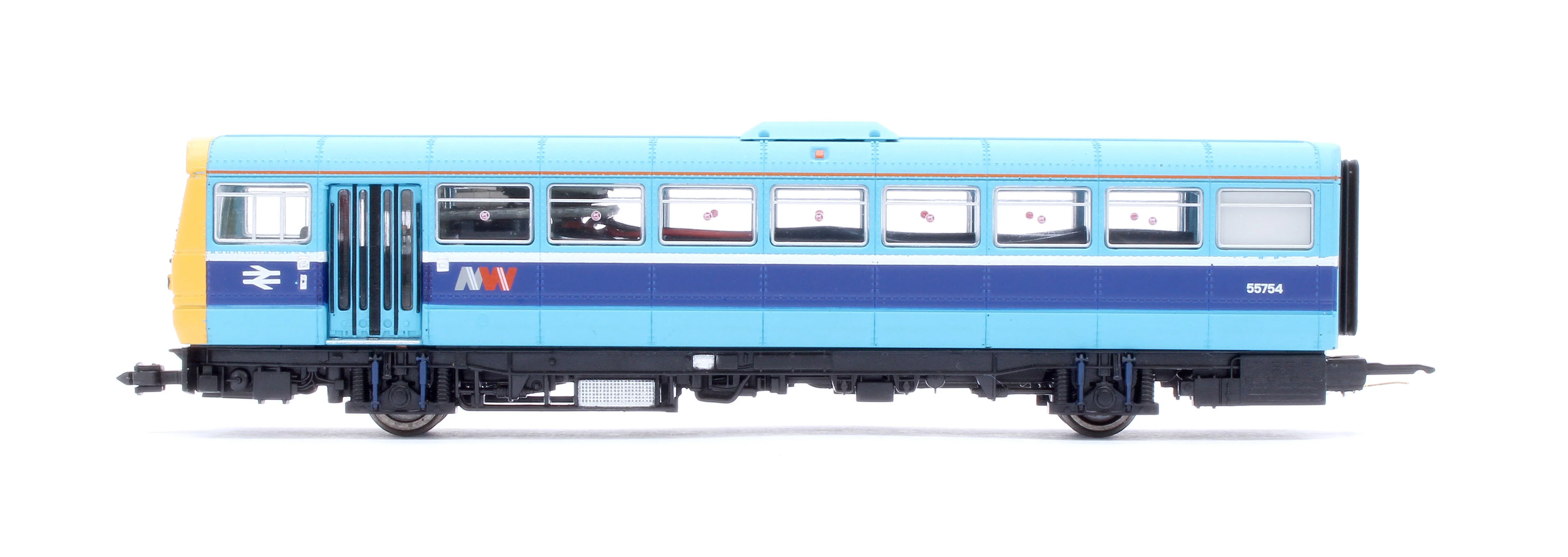 2D-142-007D Class 142 Provincial 142058 DMU - DCC Fitted - Image 5