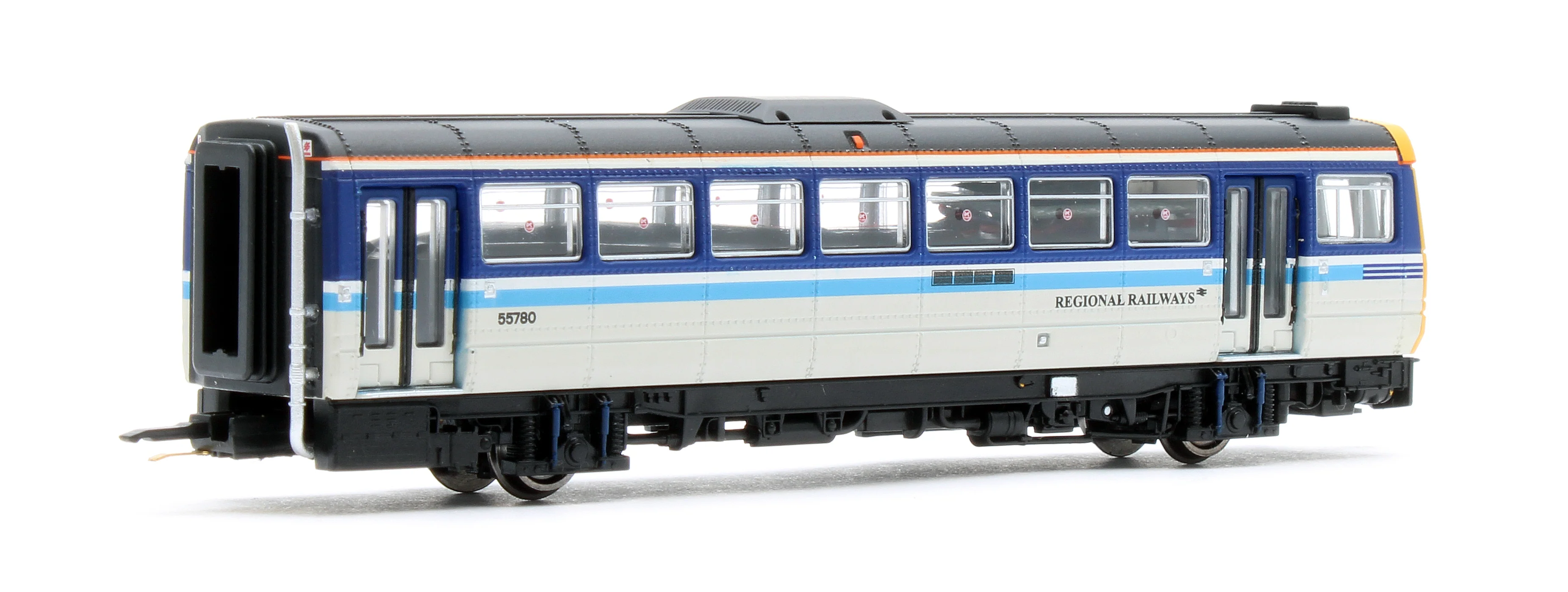 2D-142-010D Class 142 Regional Railways Original 142084 DMU - DCC Fitted - Image 5