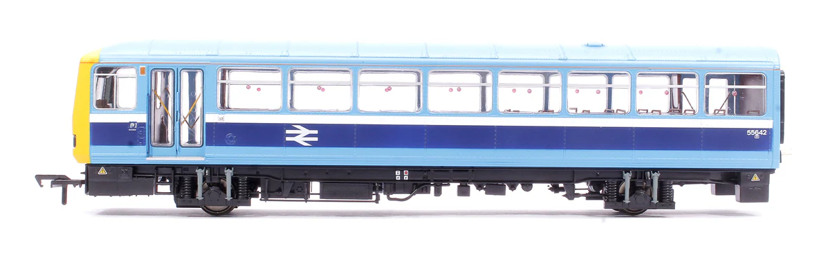 E83022 Class 143 2-Car DMU 143001 BR Provincial (Original) - Image 3