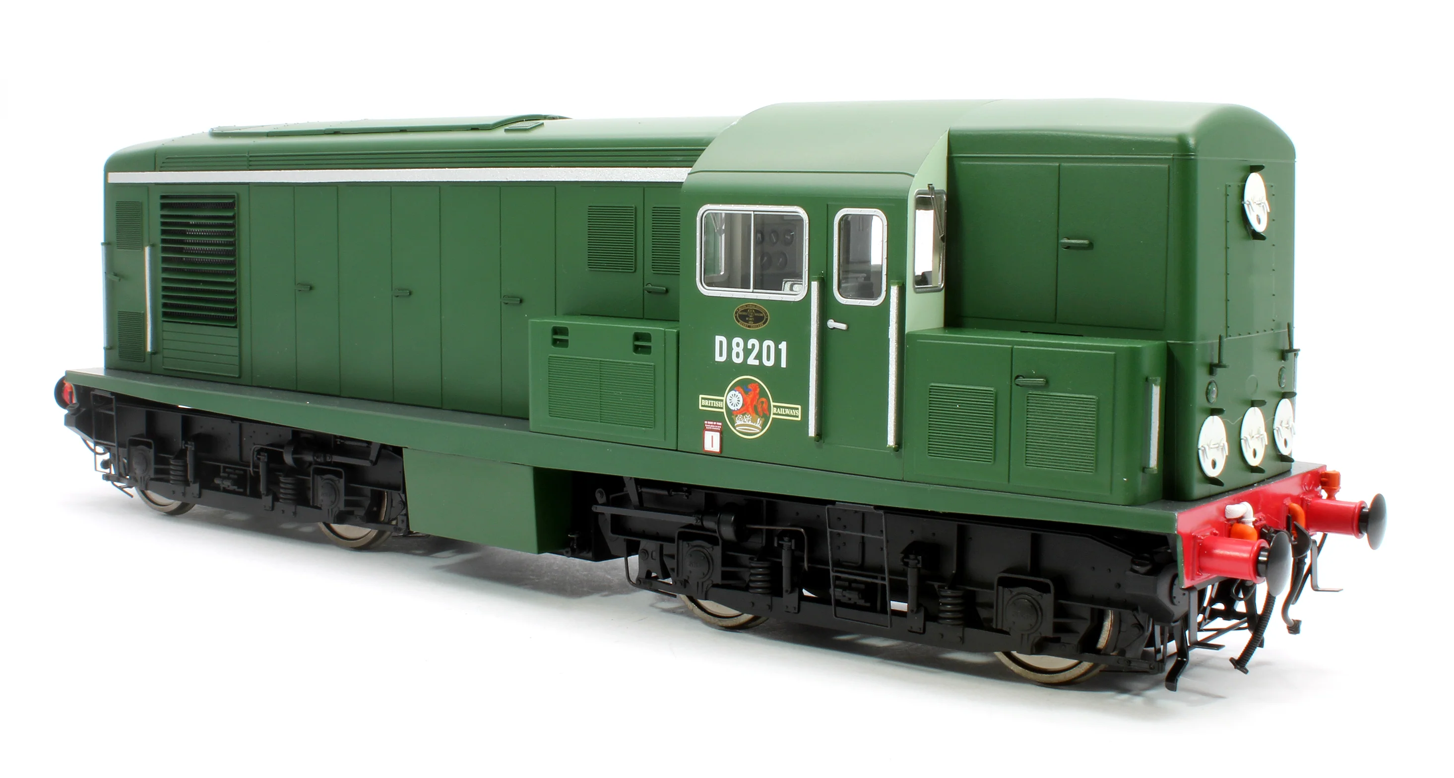 E84701 Class 15 D8201 BR Green (Late Crest) Diesel Locomotive - Image 3