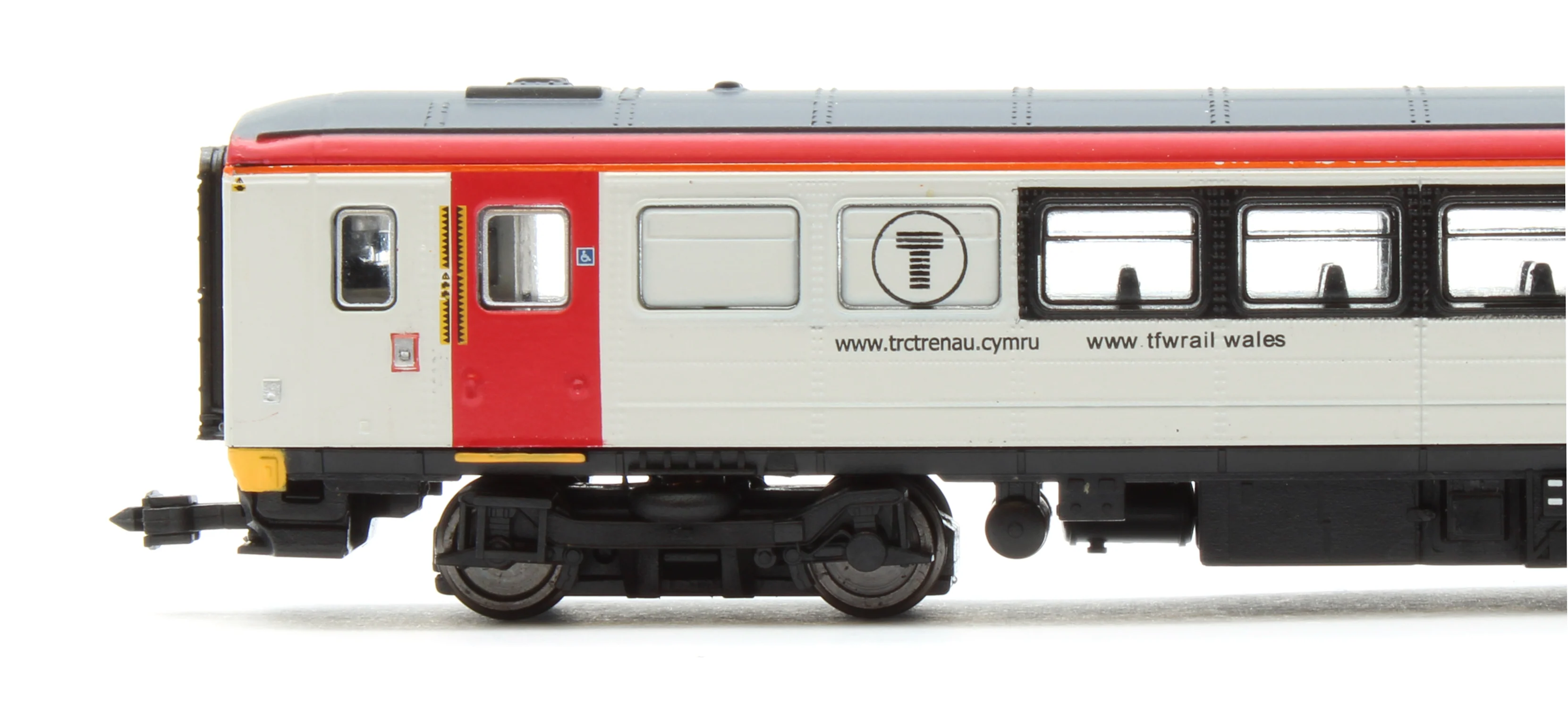 2D-020-005D Class 153 153333 Transport for Wales - DCC Fitted - Image 6