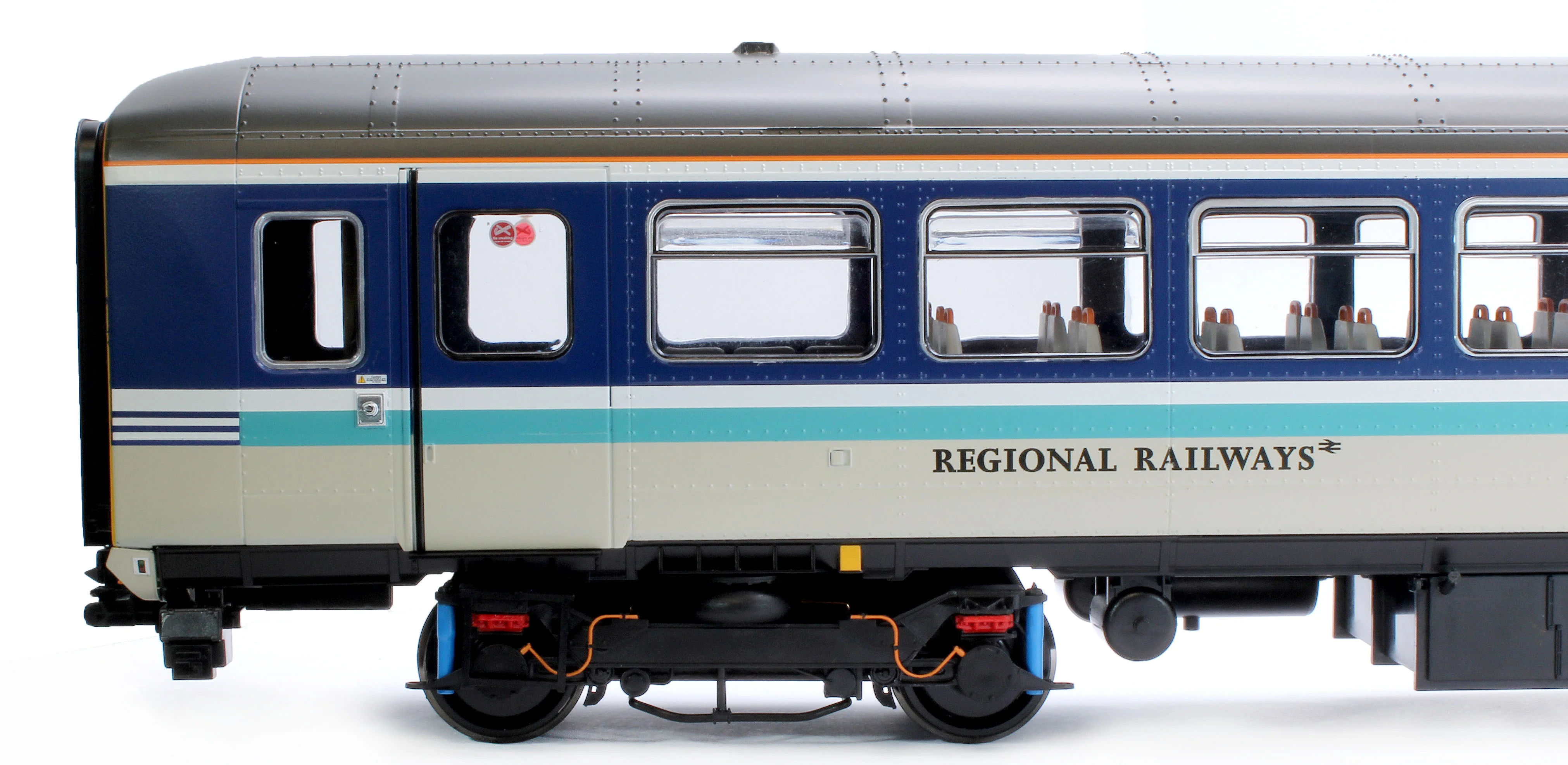 53201 Class 153 Regional Railways 153301 Diesel Locomotive - Image 5