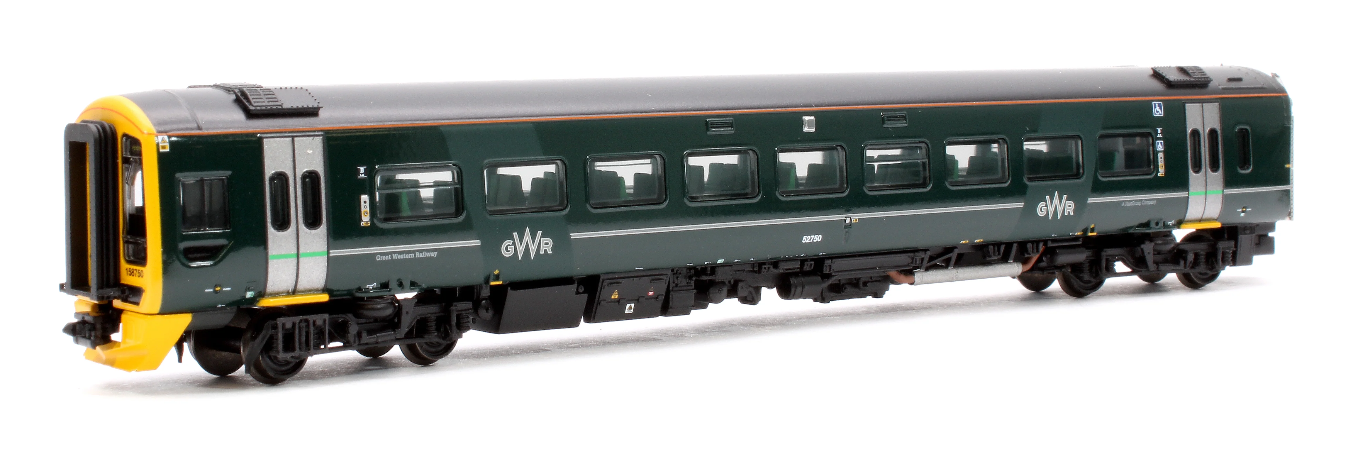 371-857ASF Class 158 2-Car DMU 158750 GWR Green (FirstGroup) - DCC Sound - Image 2