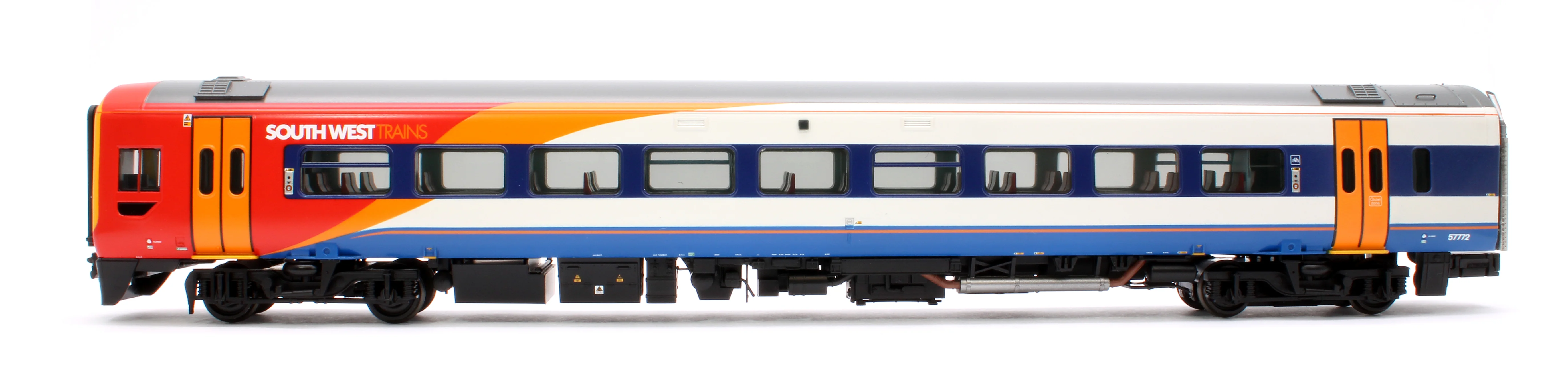 31-495 Class 158 2-Car DMU 158884 South West Trains - Image 3