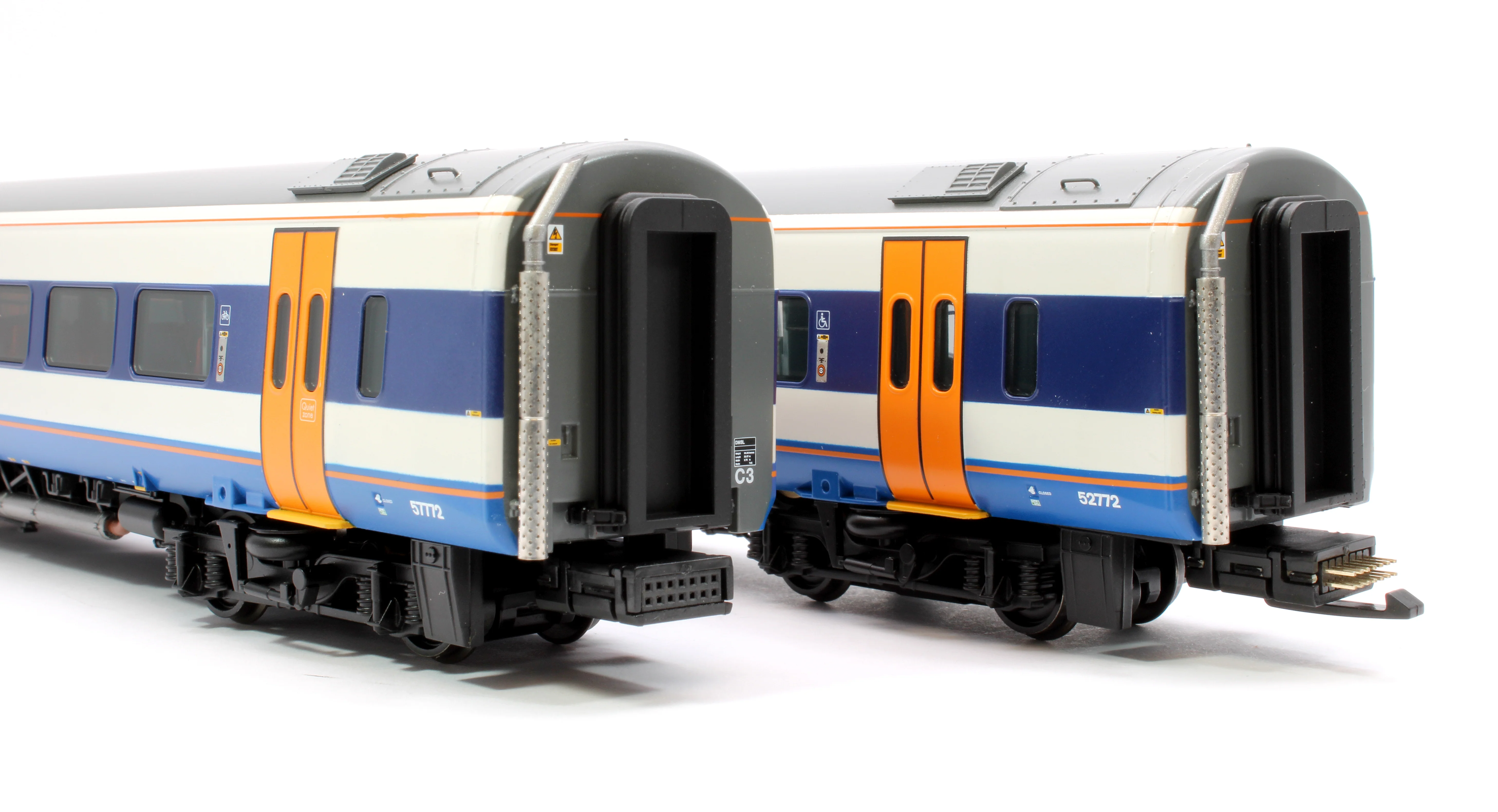 31-495 Class 158 2-Car DMU 158884 South West Trains - Image 9