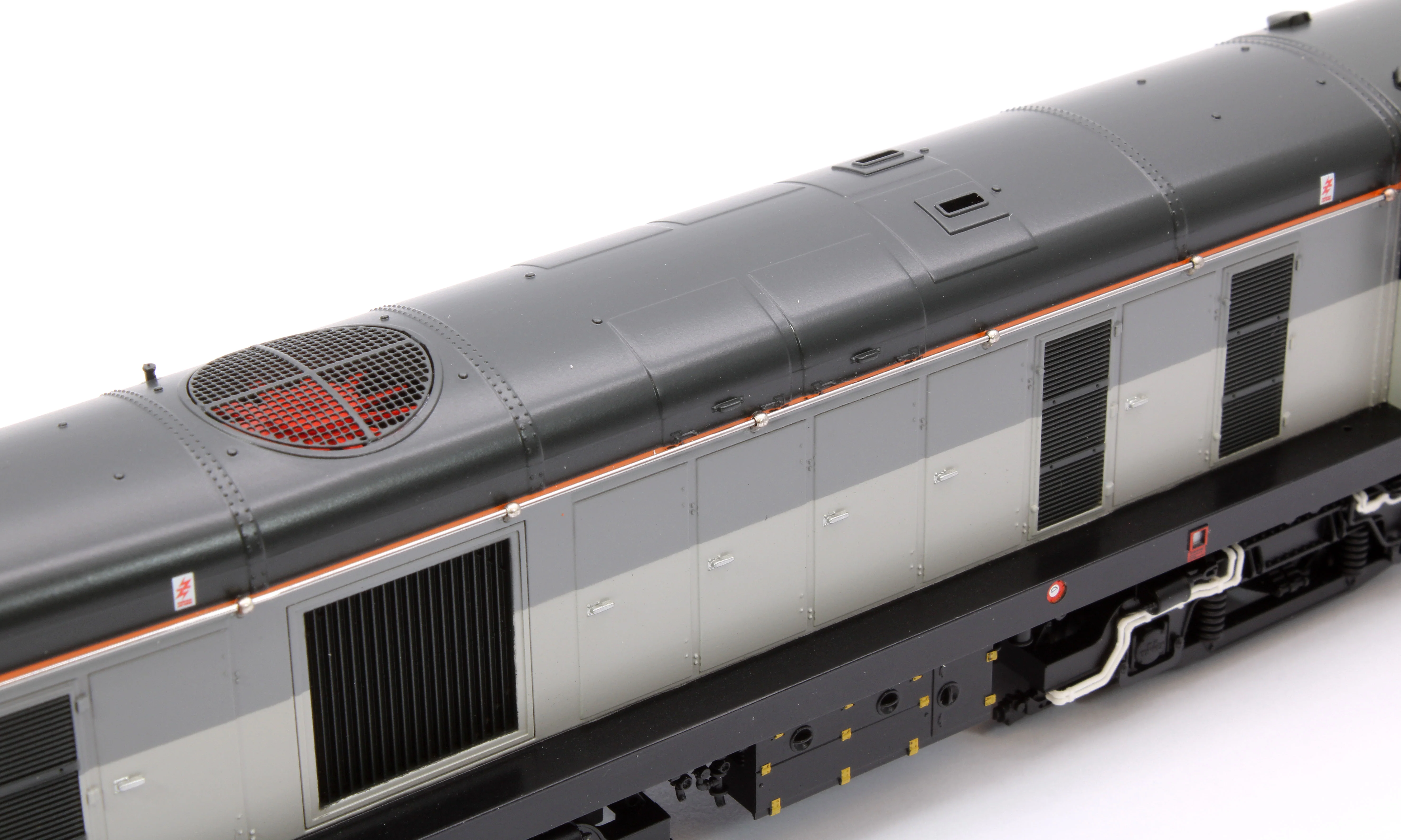 35-361 Class 20/0 Disc Headcode 20088 BR Railfreight Sector Unbranded Diesel Locomotive - Image 11