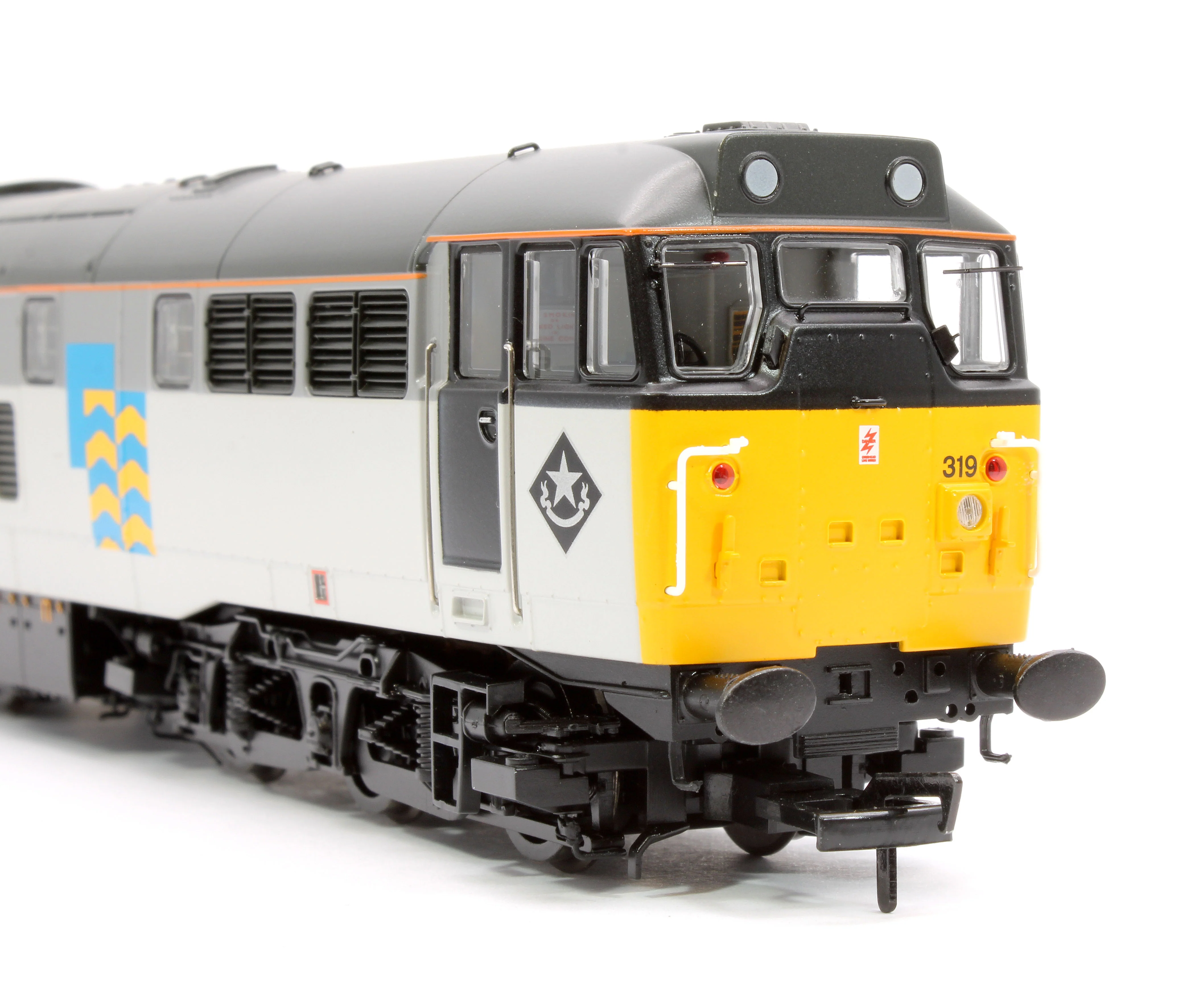 35-823SF Class 31/1 Refurbished 31319 BR Railfreight Petroleum Sector Diesel Locomotive - DCC Sound - Image 10