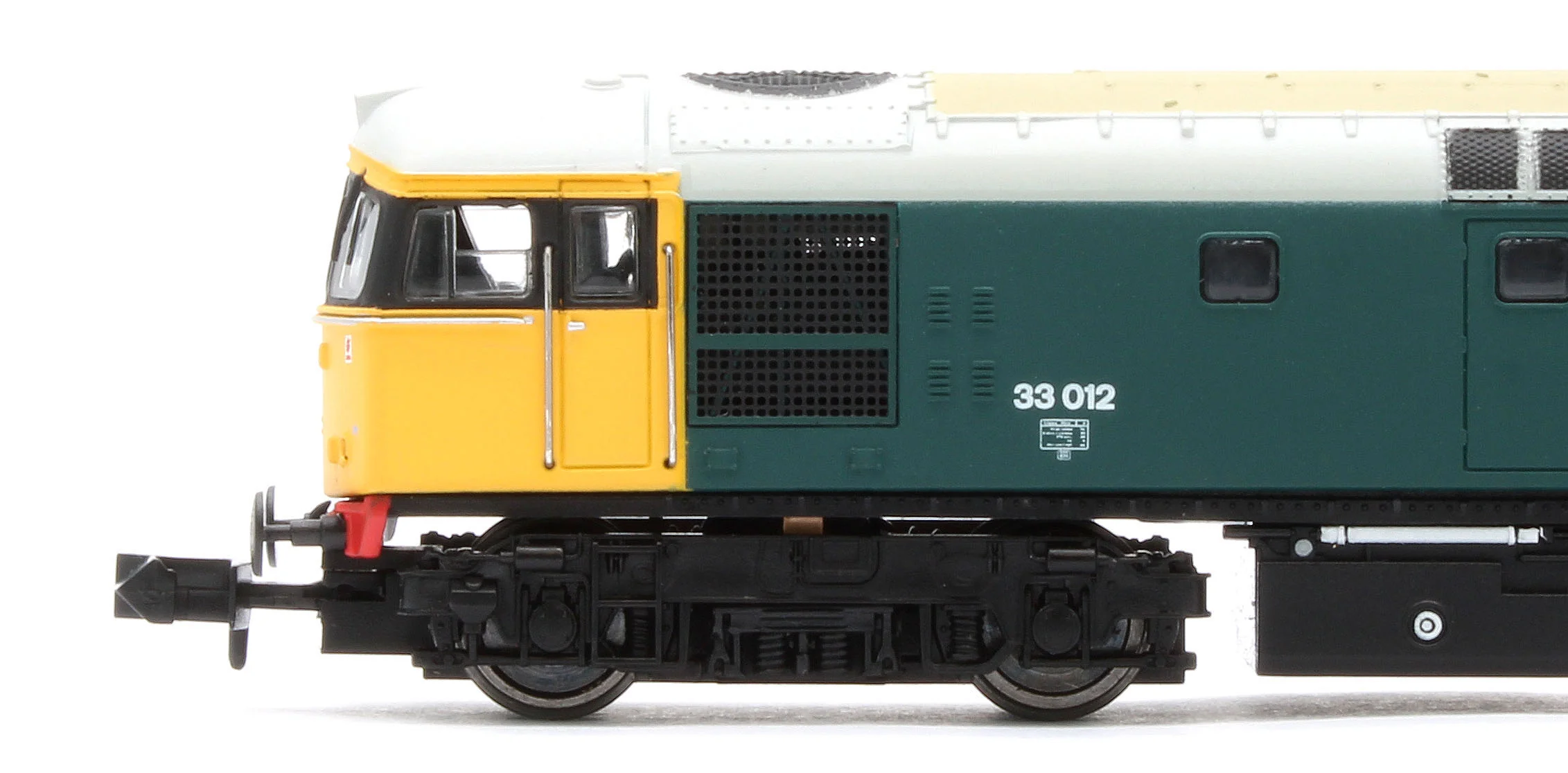 GM2210604 Class 33 012 BR Blue w/Yellow & Black Cabs Diesel Locomotive - Image 9
