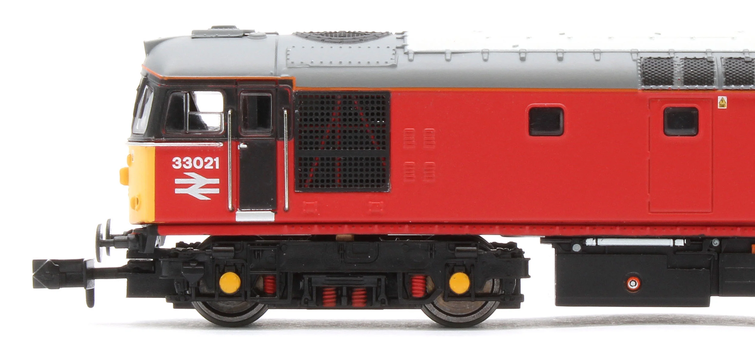 GM2210601 Class 33 021 'Eastleigh' Parcels Red Diesel Locomotive - Image 8