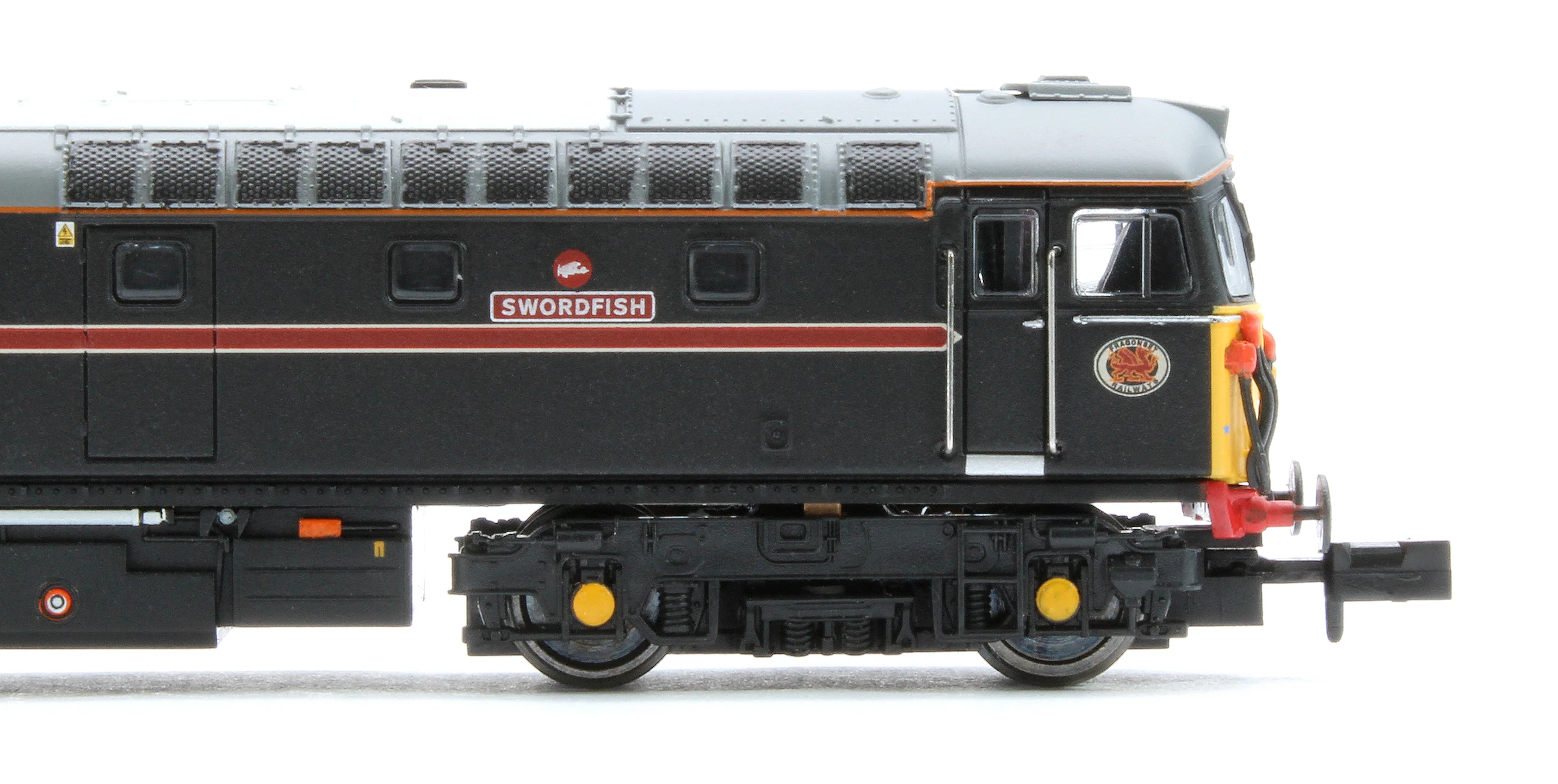 2D-001-026 Class 33/1 33103 Fragonset Swordfish Diesel Locomotive - Image 7