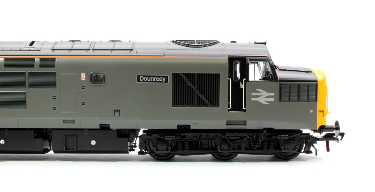 35-311 Class 37/0 Centre Headcode 37262 'Dounreay' BR Engineers Grey Diesel Locomotive - Image 7