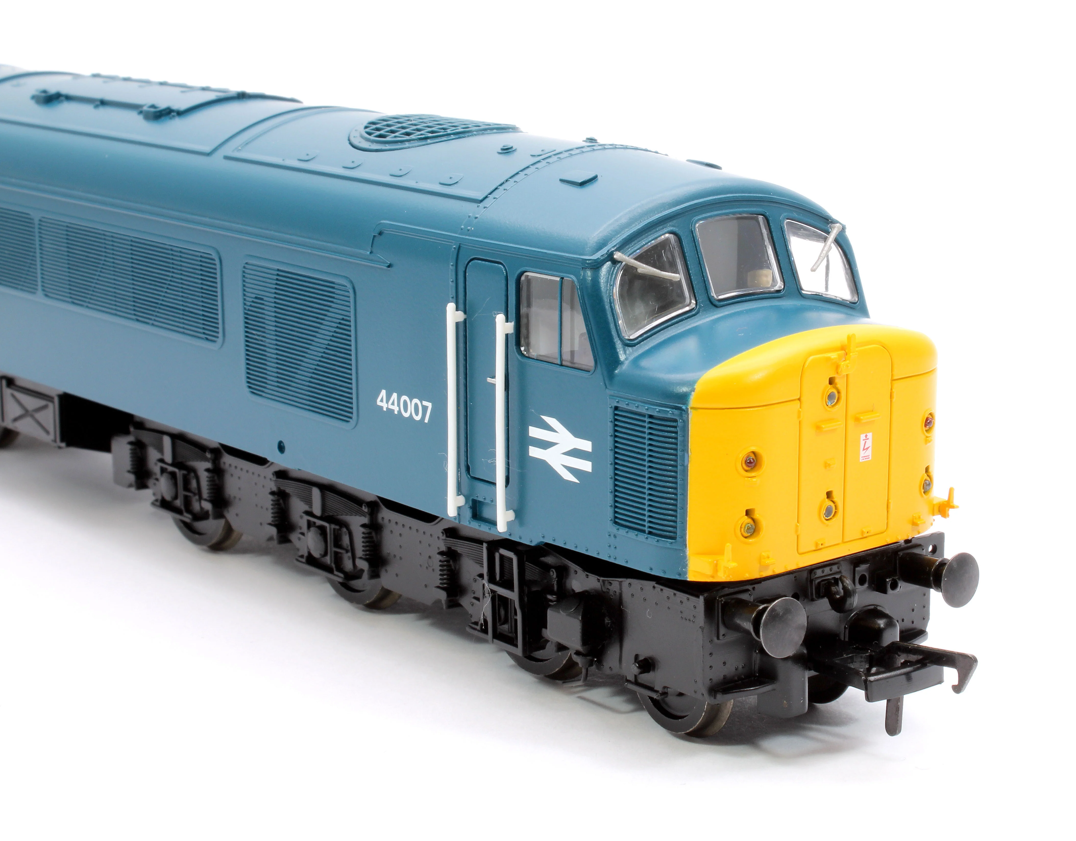 32-652A Class 44 Disc Headcode 44007 'Ingleborough' BR Blue Diesel Locomotive - Image 9